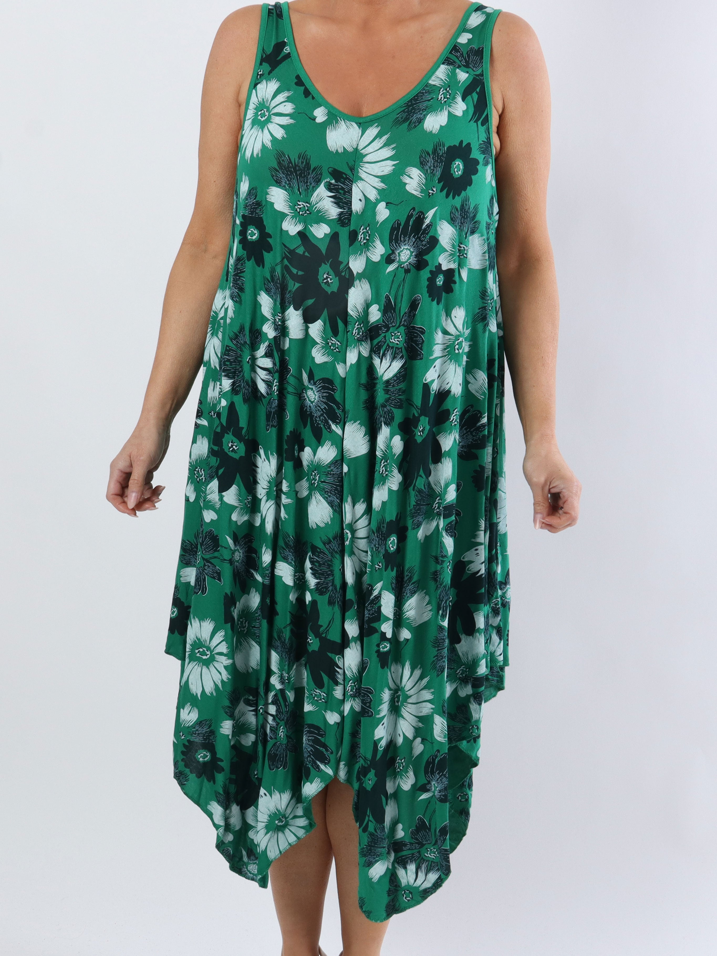 Blair - Luftig klänning i viskos plus size med blommigt tryck - Blue