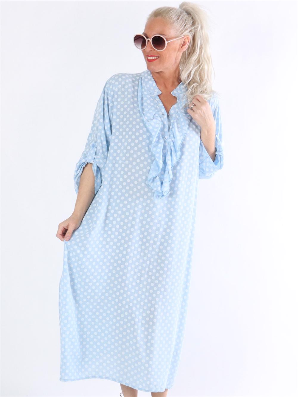 Bonita Dot - Prickig skjortklänning med volanger i halsen