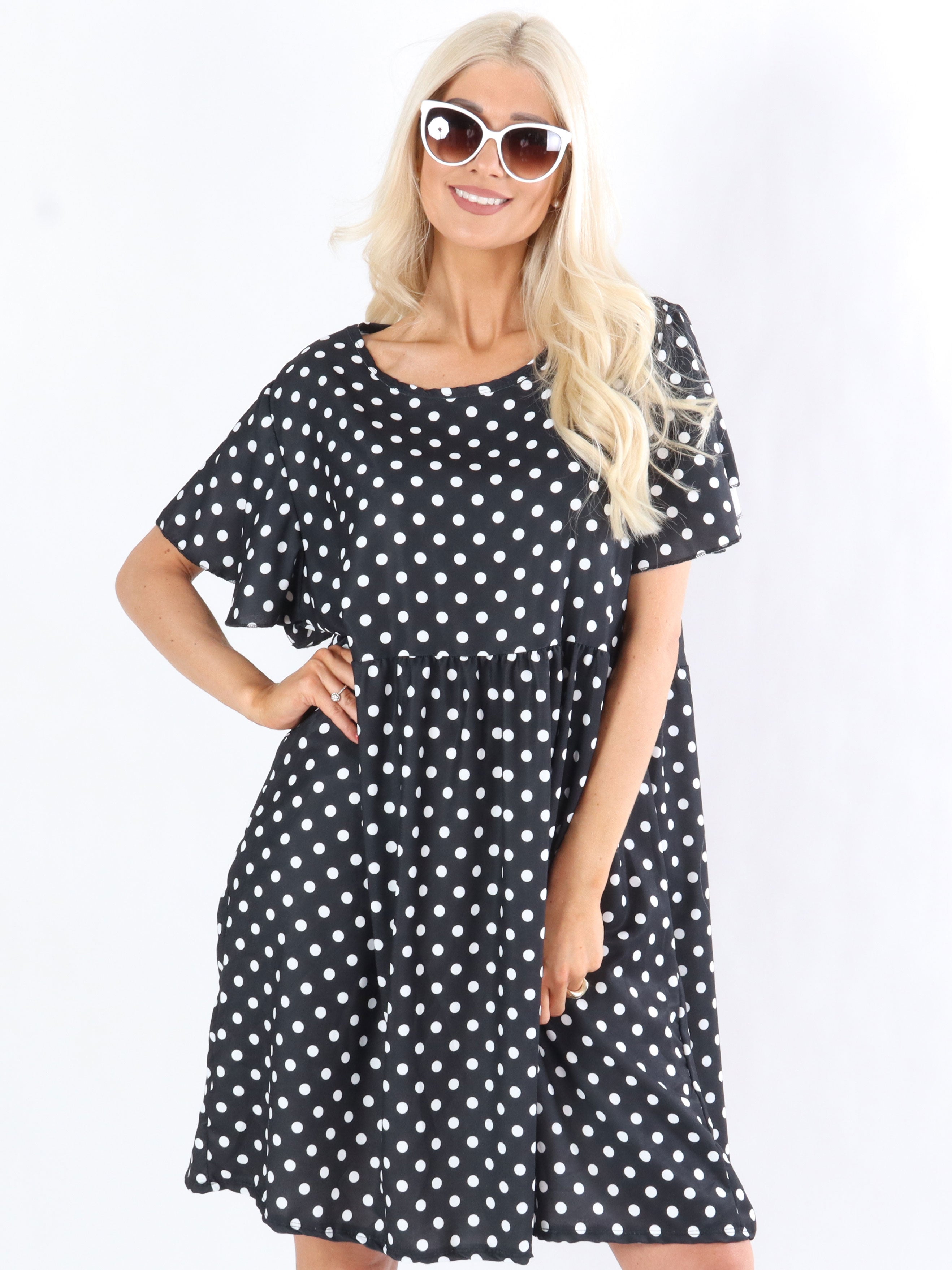 Brenda - Söt prickig klänning