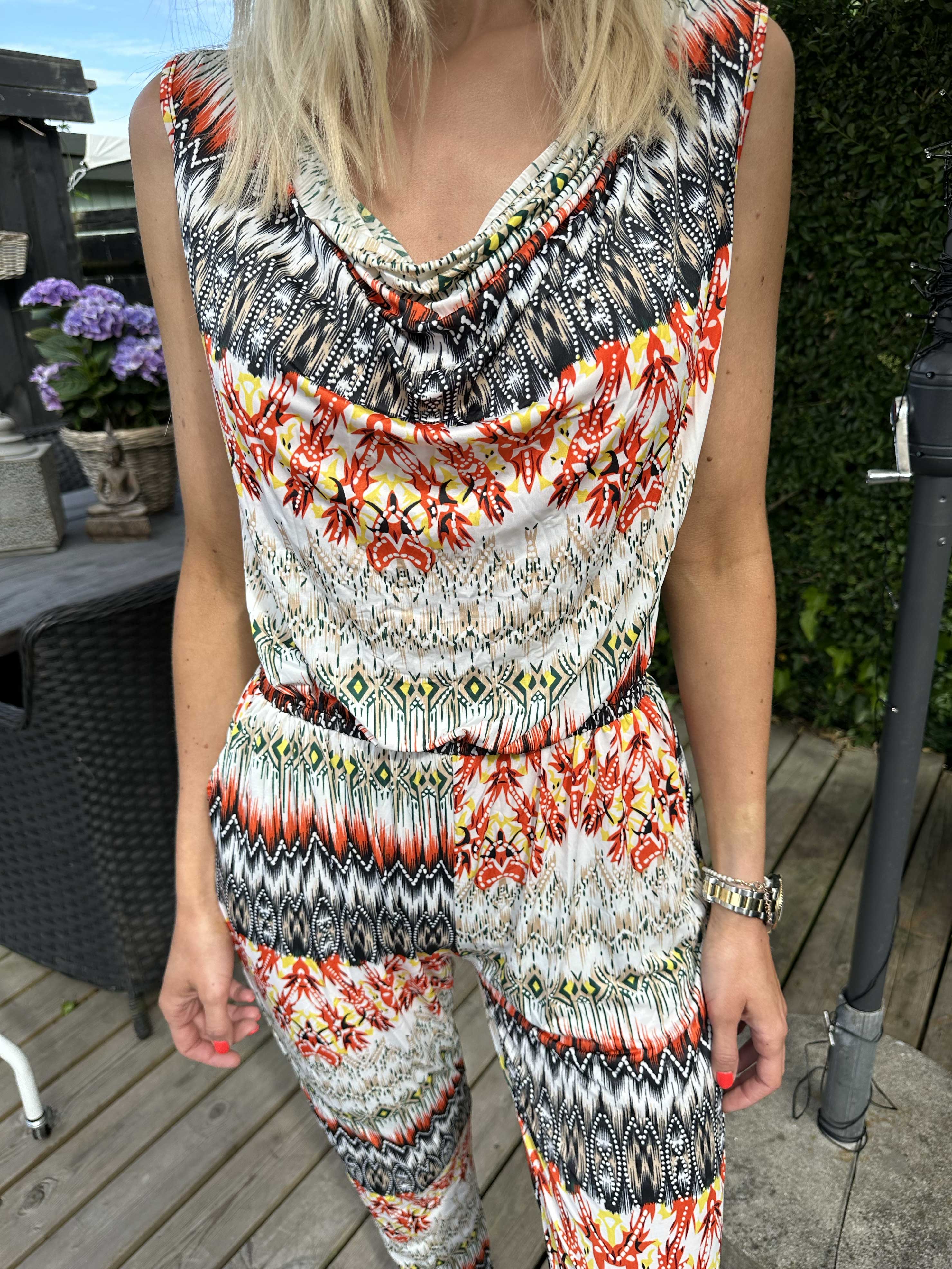 Brooklyn - Mönstrad jumpsuit i elastiskt tyg