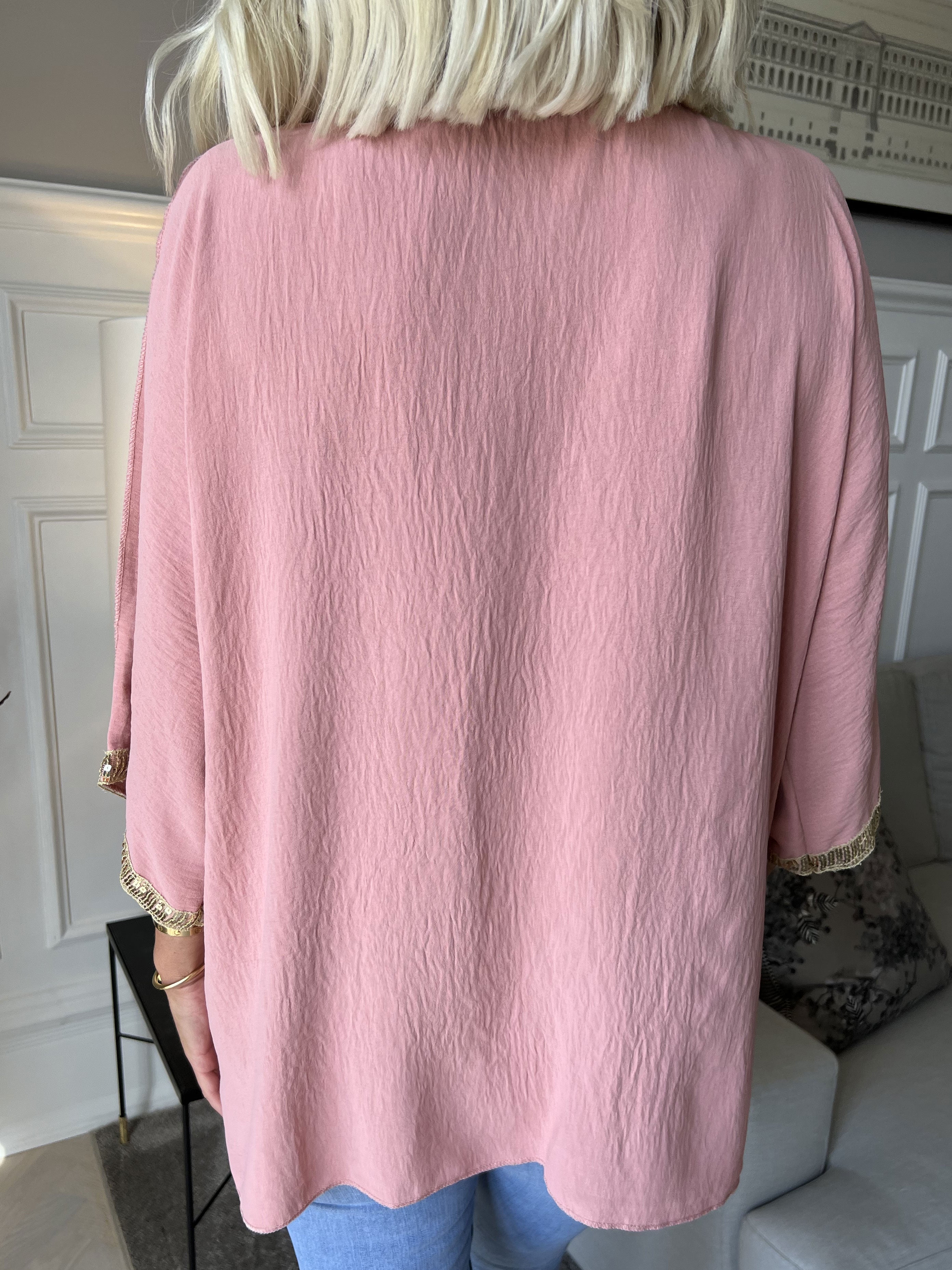 Capri - Tunika med öppna ärmar