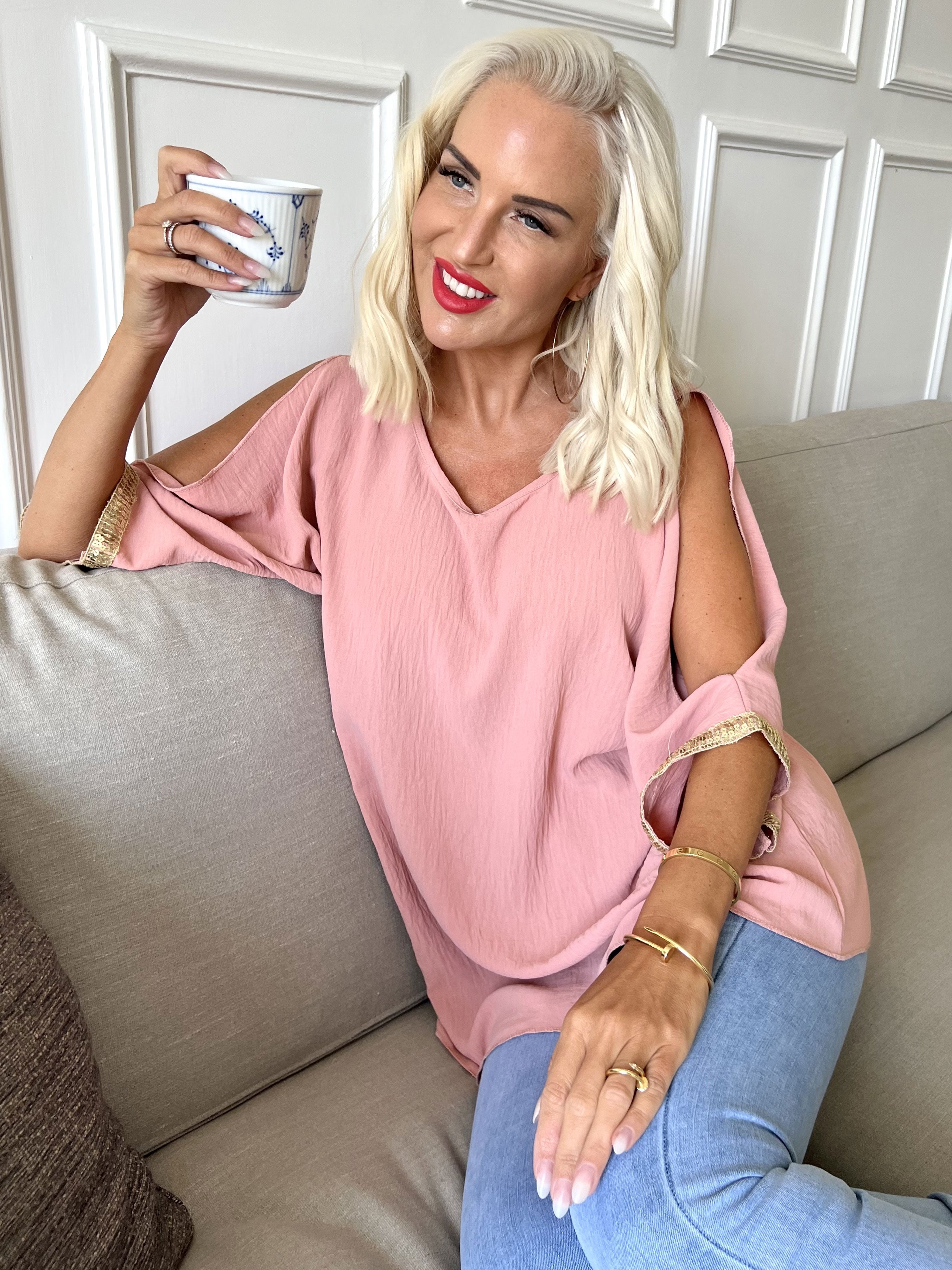 Capri - Tunika med öppna ärmar