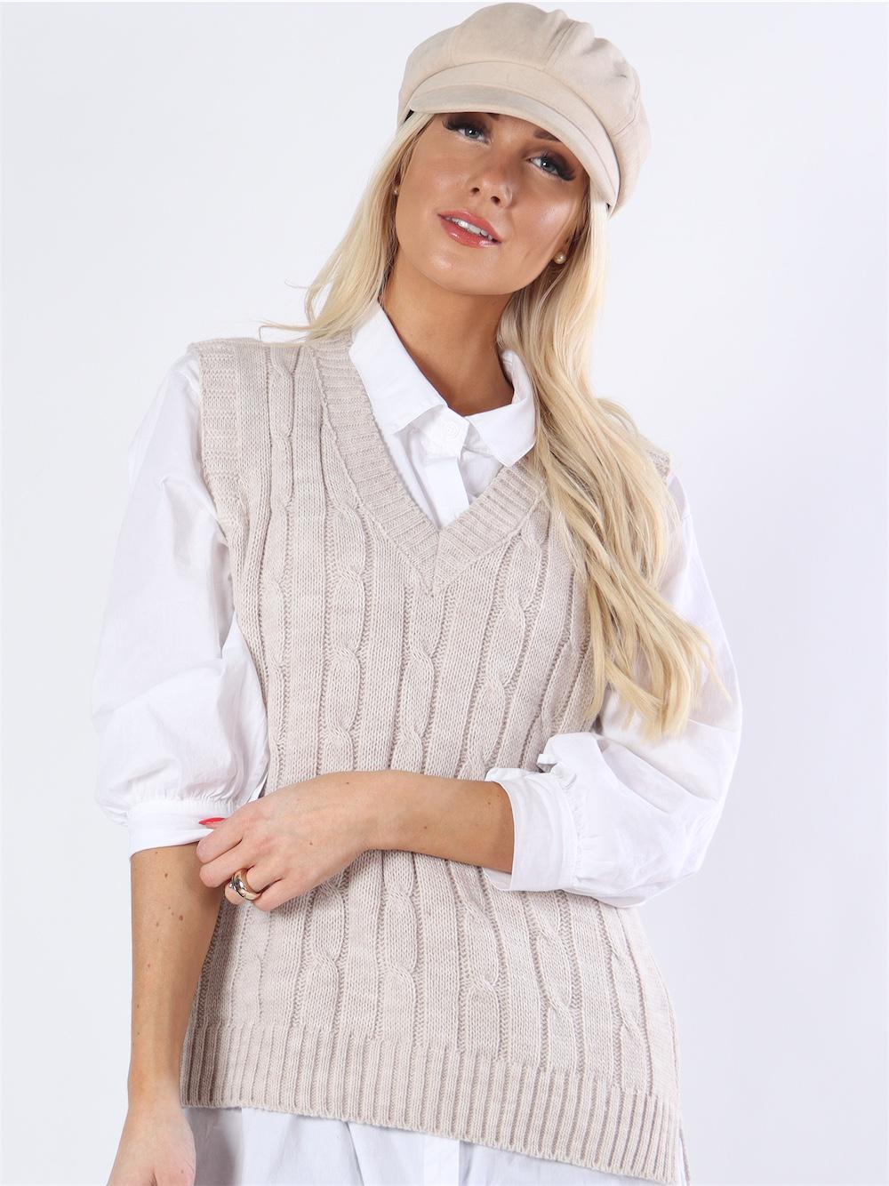Aisha - Stickad väst med v-hals