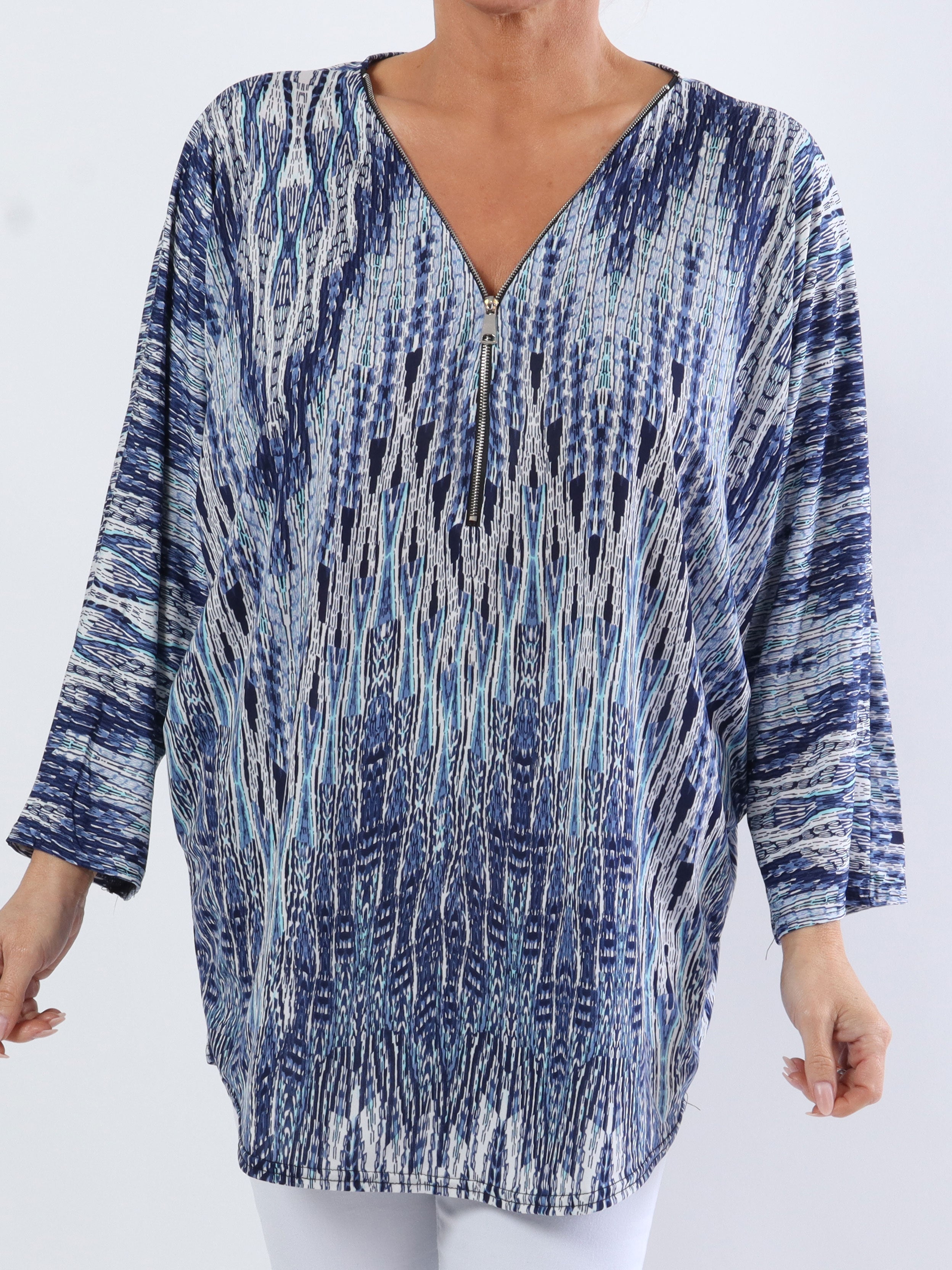 Celia Stripe - Söt plus size tunika i elastiskt tyg med dragkedja - Blue