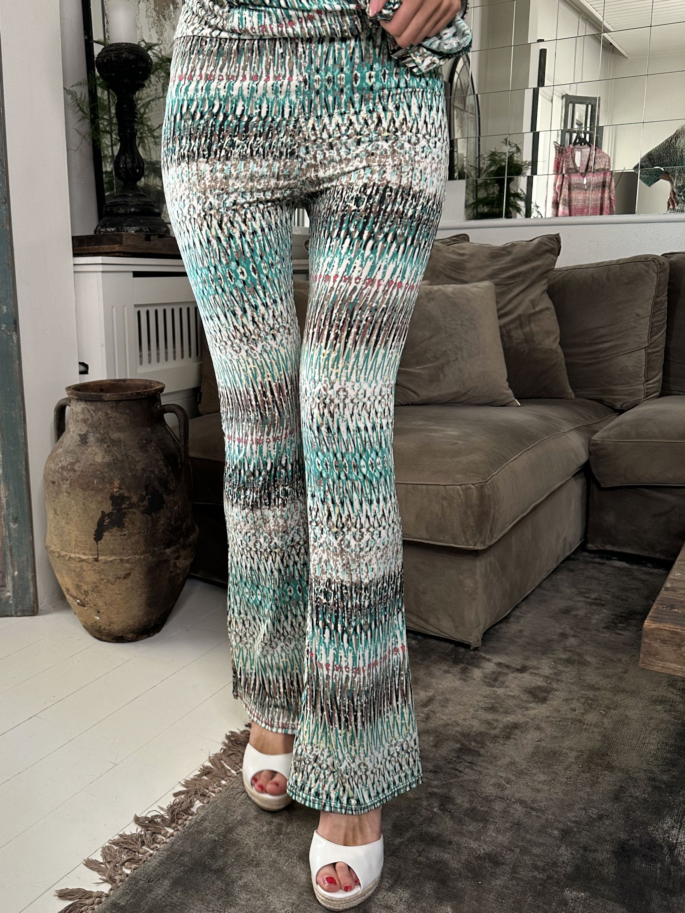 Celia pants - Elastiska byxor i ett fint mönster