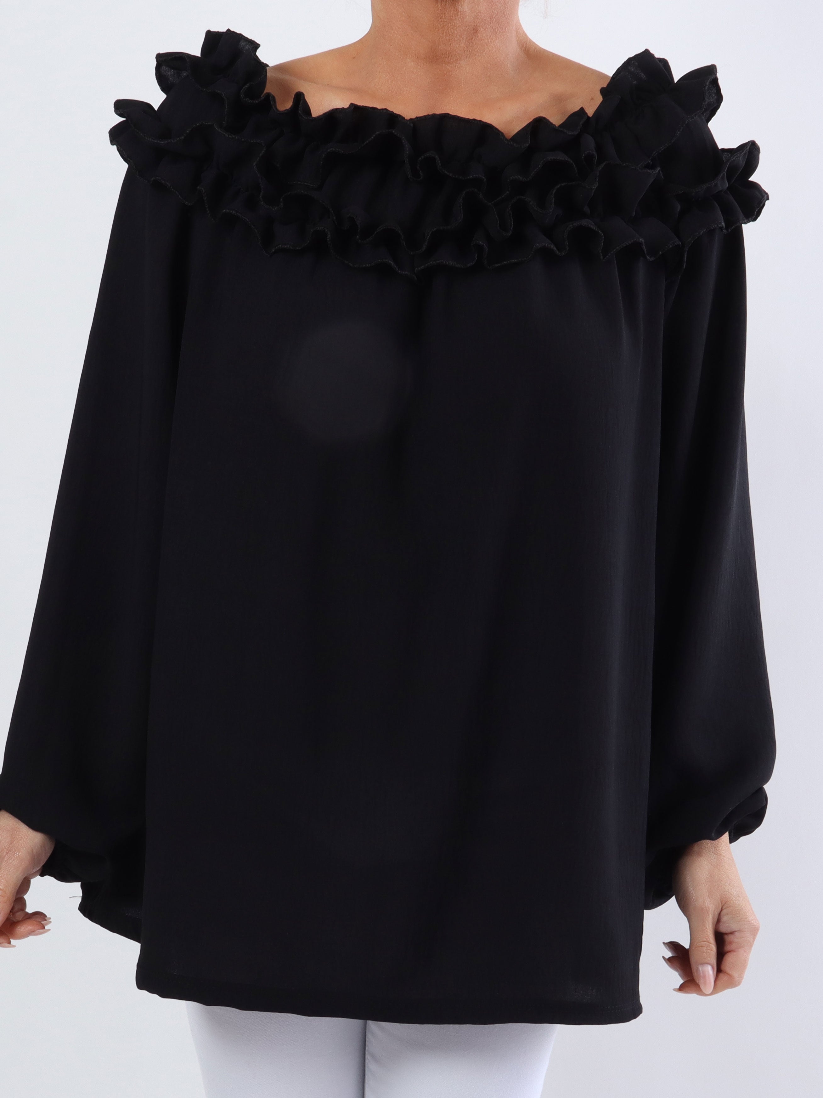 Chili - Finast plus size tunikablus med volanger i halsen