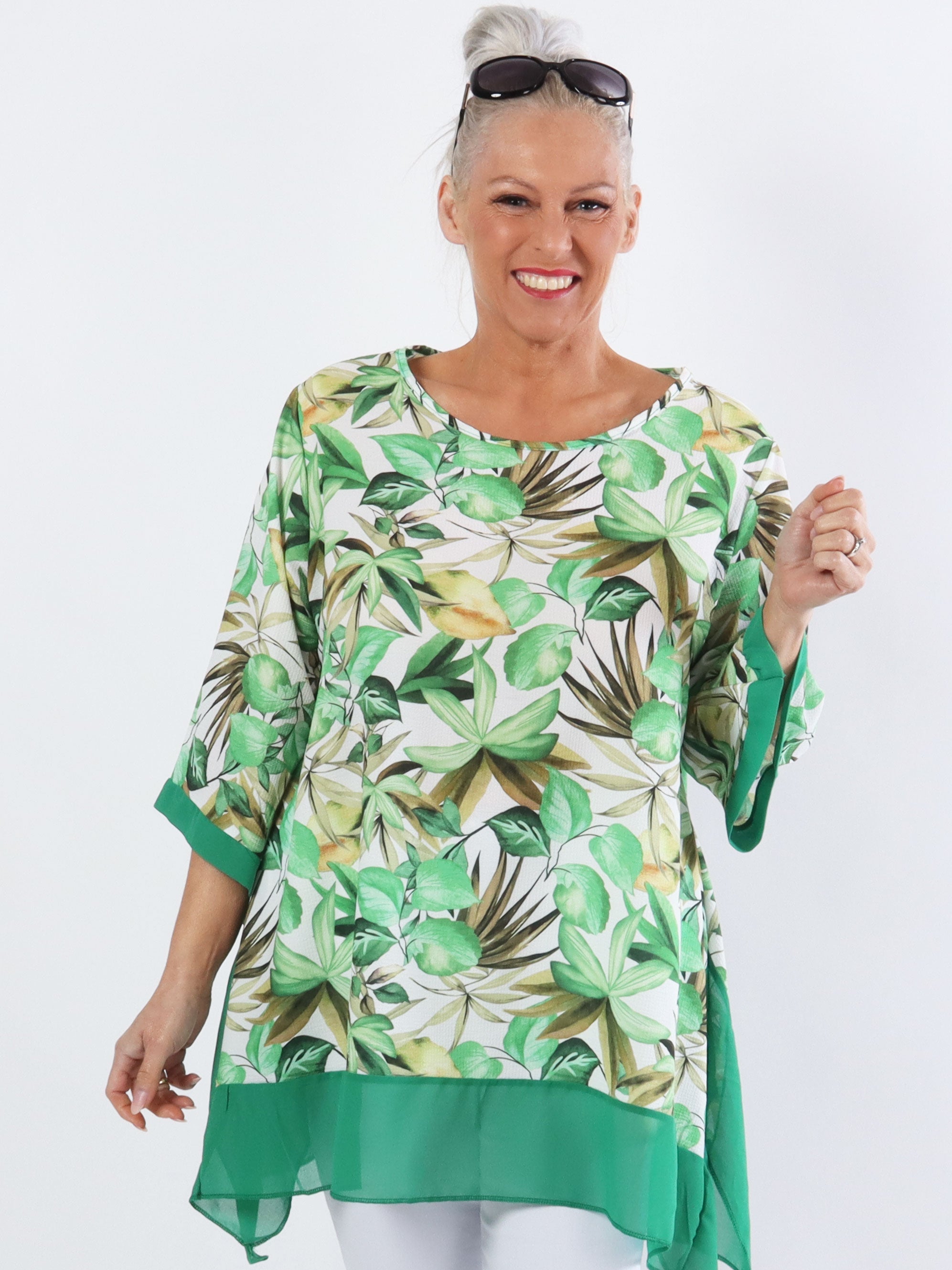 Dahlia - Lätt och luftig tunika med sött blommönster