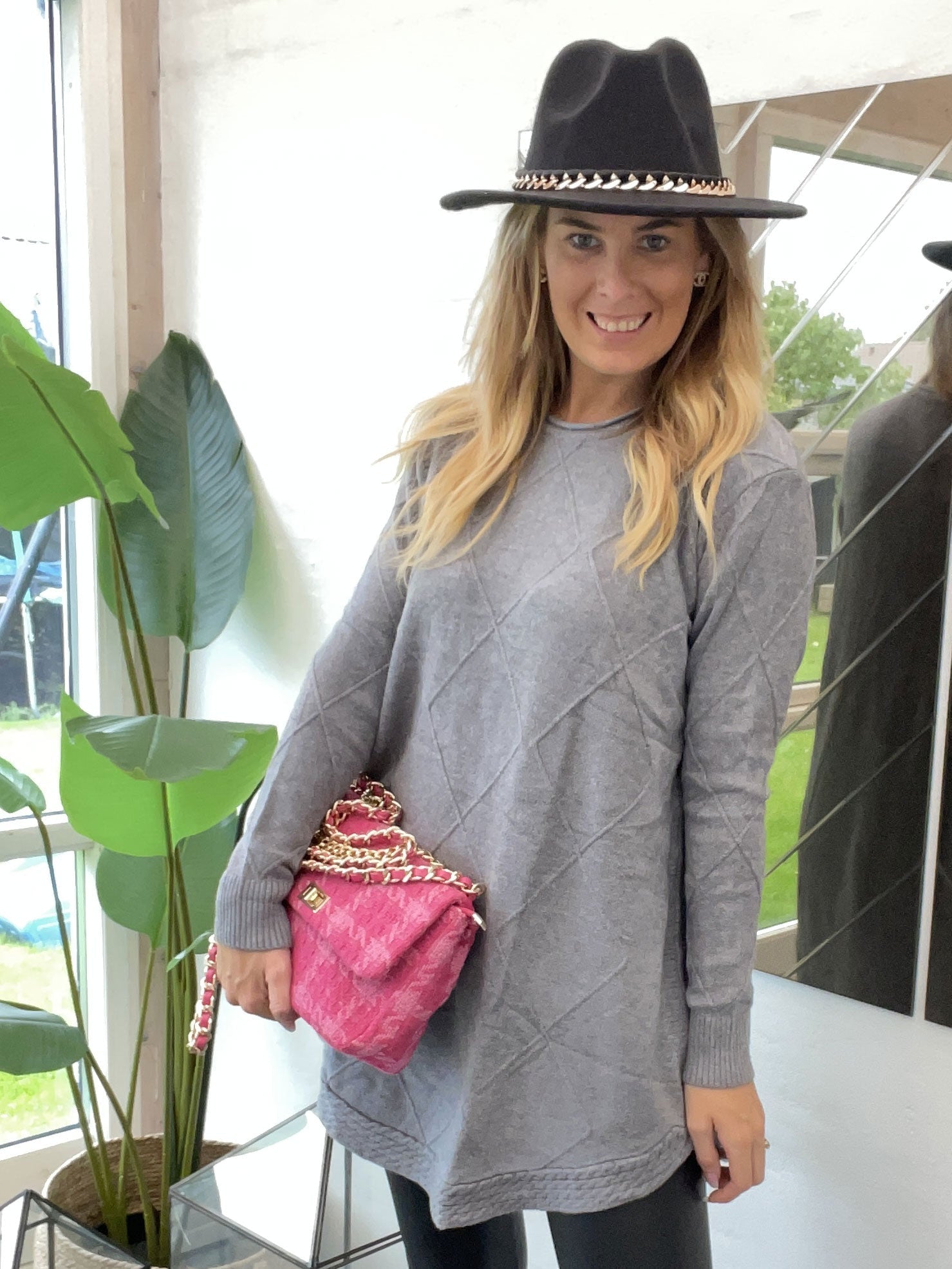 Debbie - Lång blus i mjuk stickning