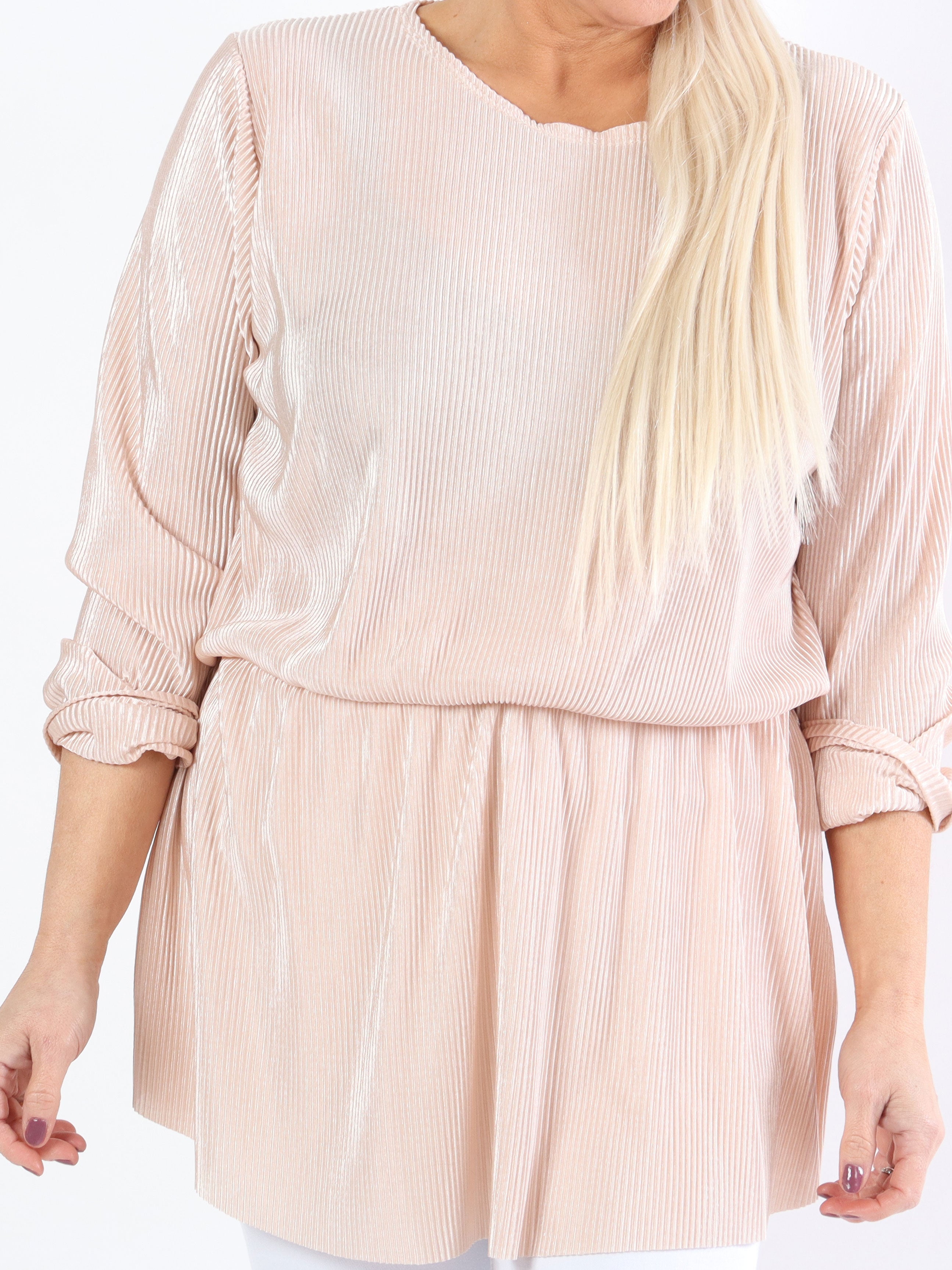 Delfina - Randig långärmad plus size blus med liten kjol