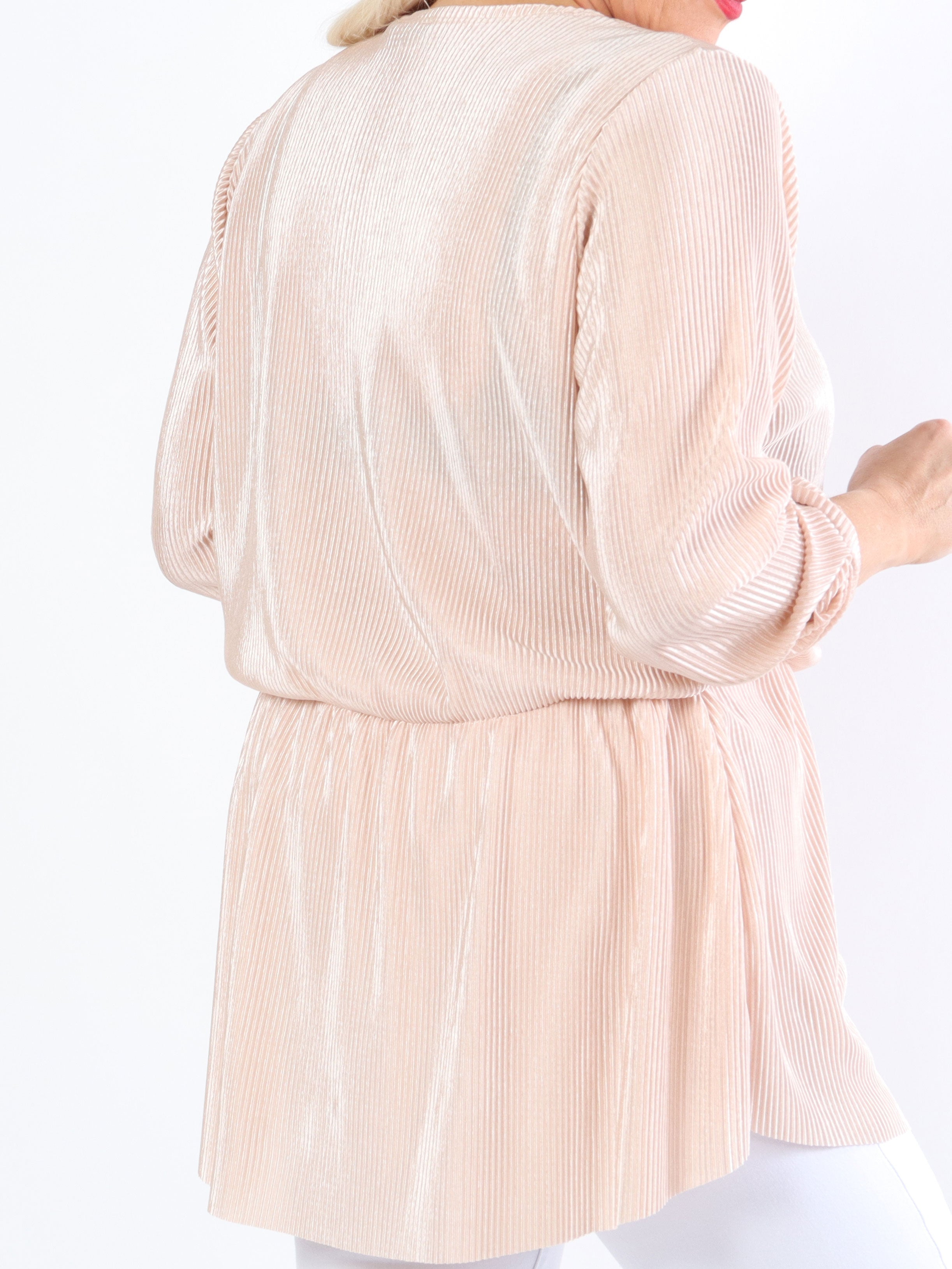 Delfina - Randig långärmad plus size blus med liten kjol