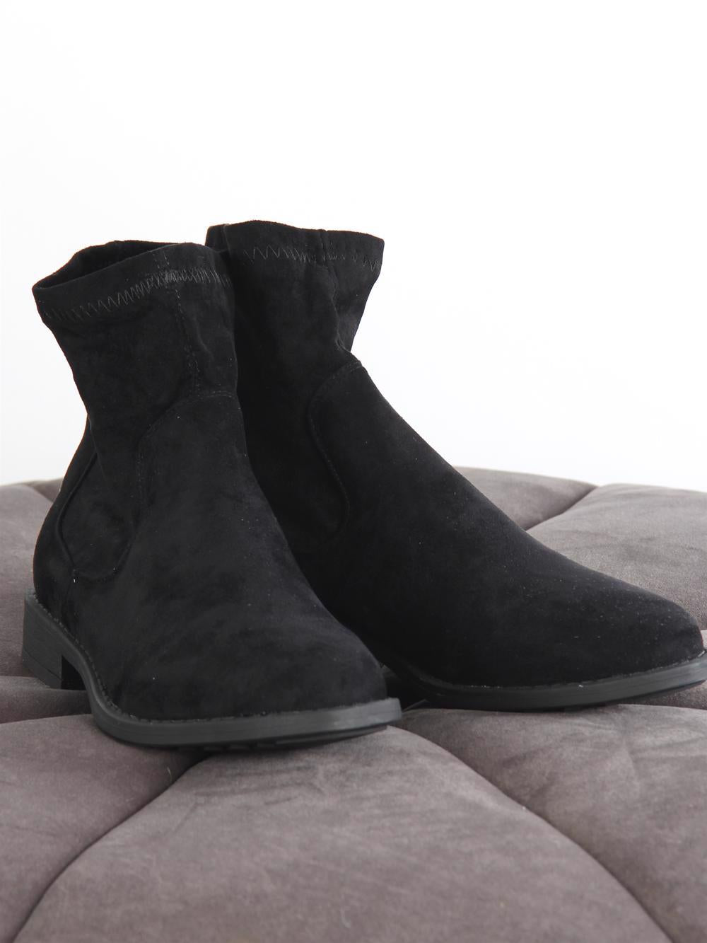 Dica - Svart kortskaftsstövel med kort skaft