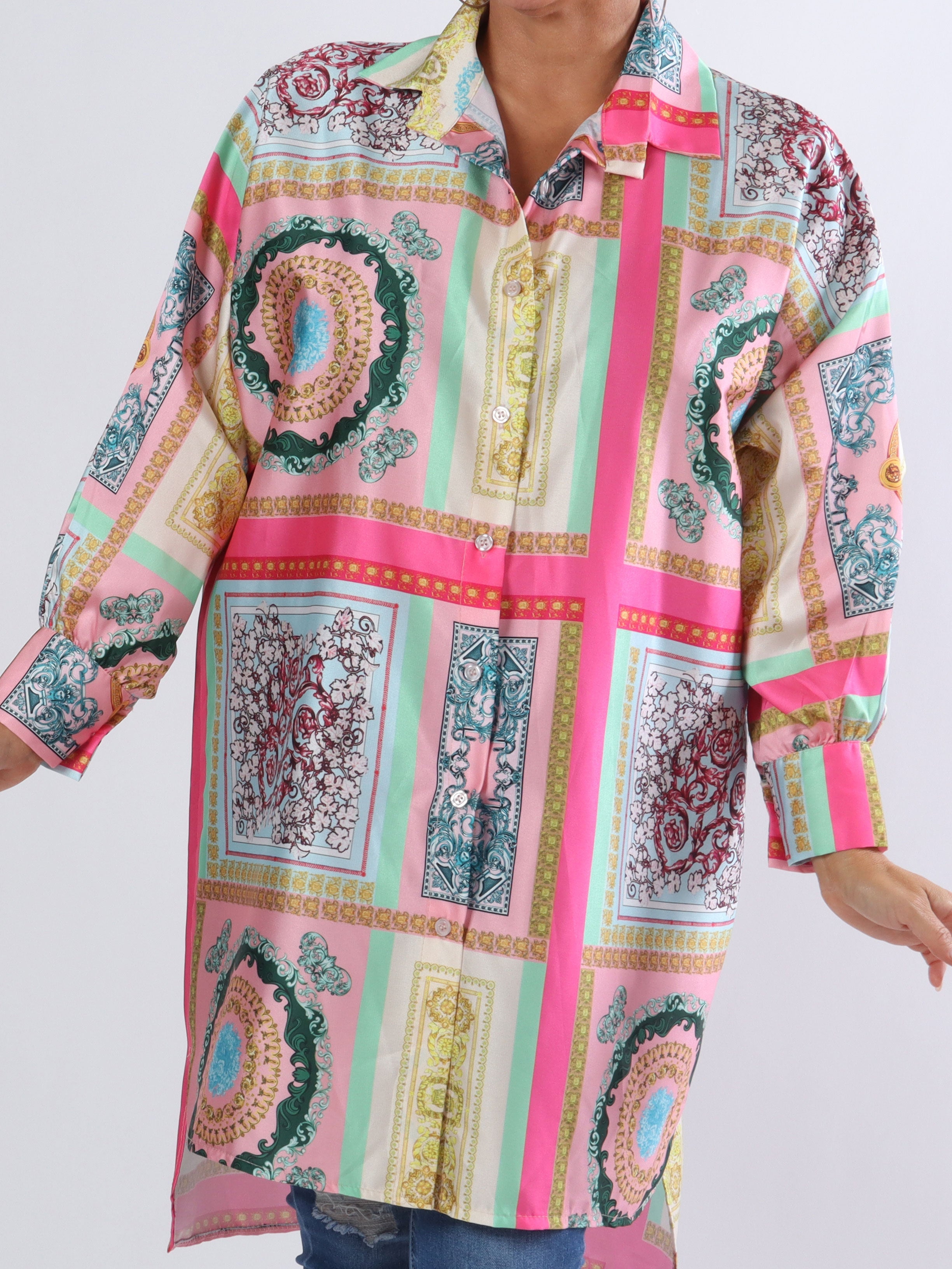 Donna - Färgglatt mönstrad plus size skjorta i silkeslook