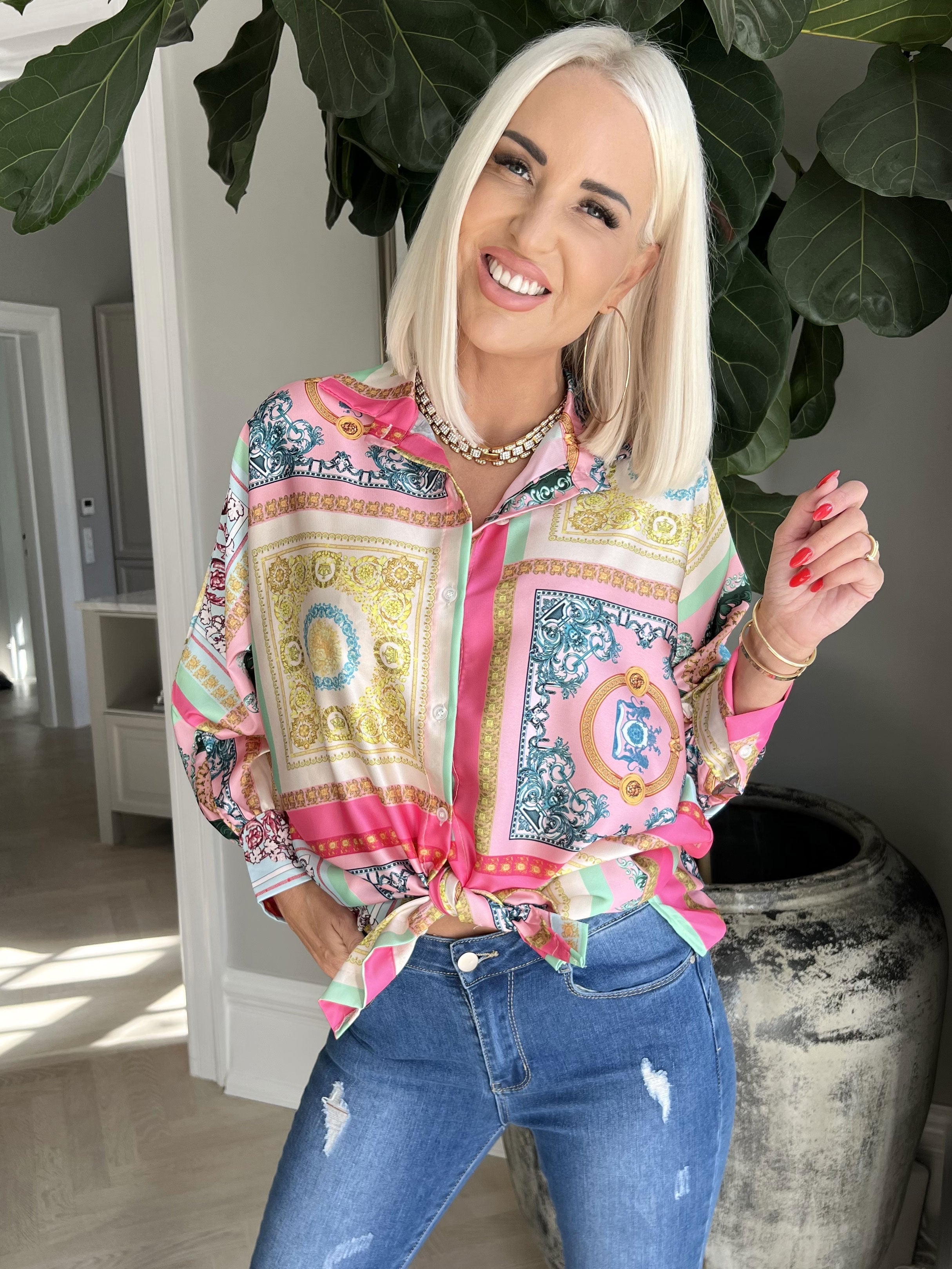 Donna - Färgglad mönstrad skjorta i silkeslook