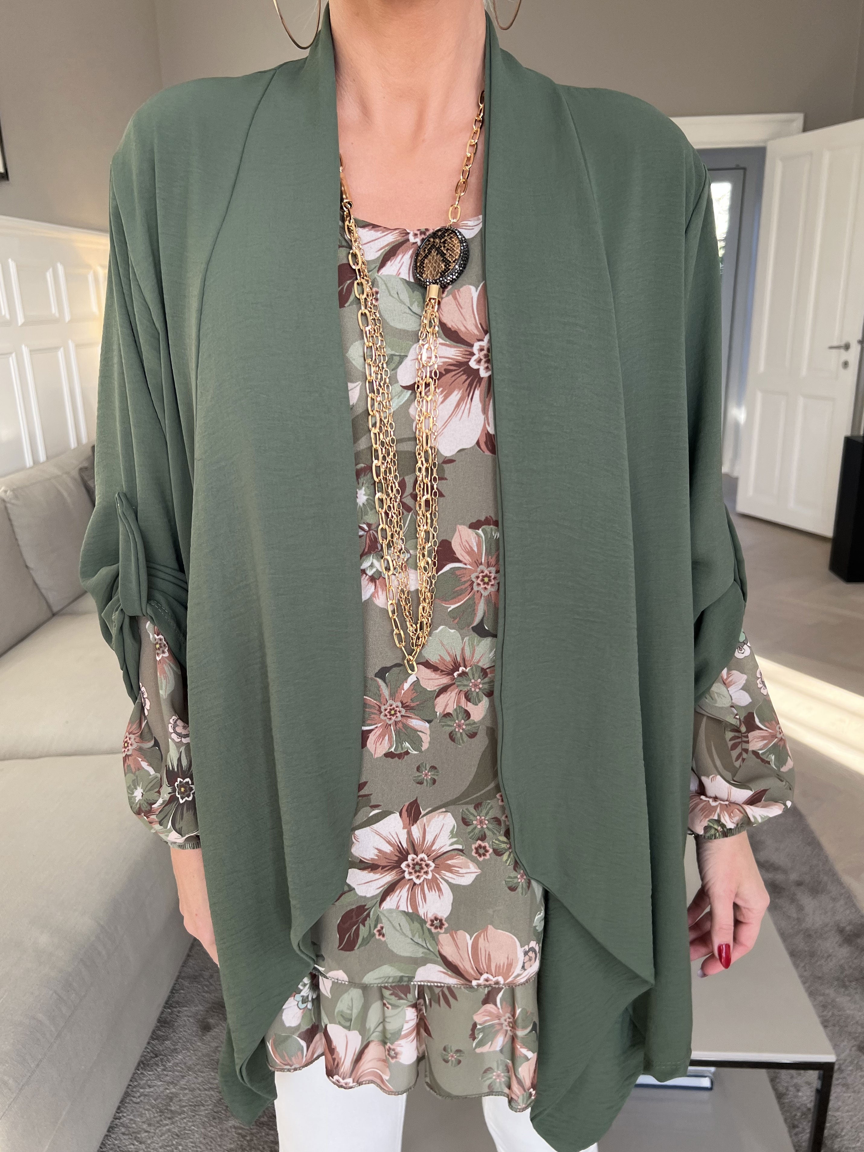 Dream - Enkel kofta i lätt och fint tyg