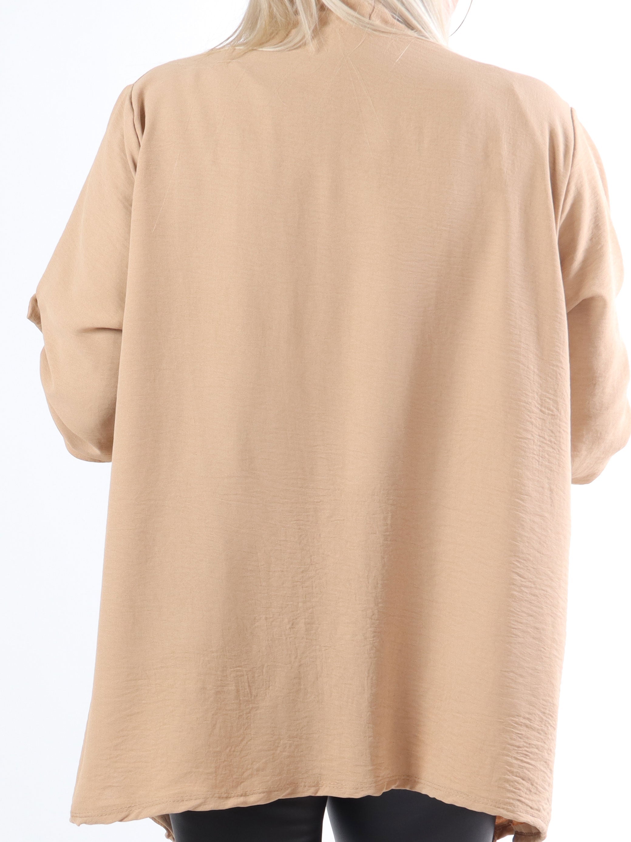 Dream - Enkel plus size kofta i lätt och fint tyg - Green