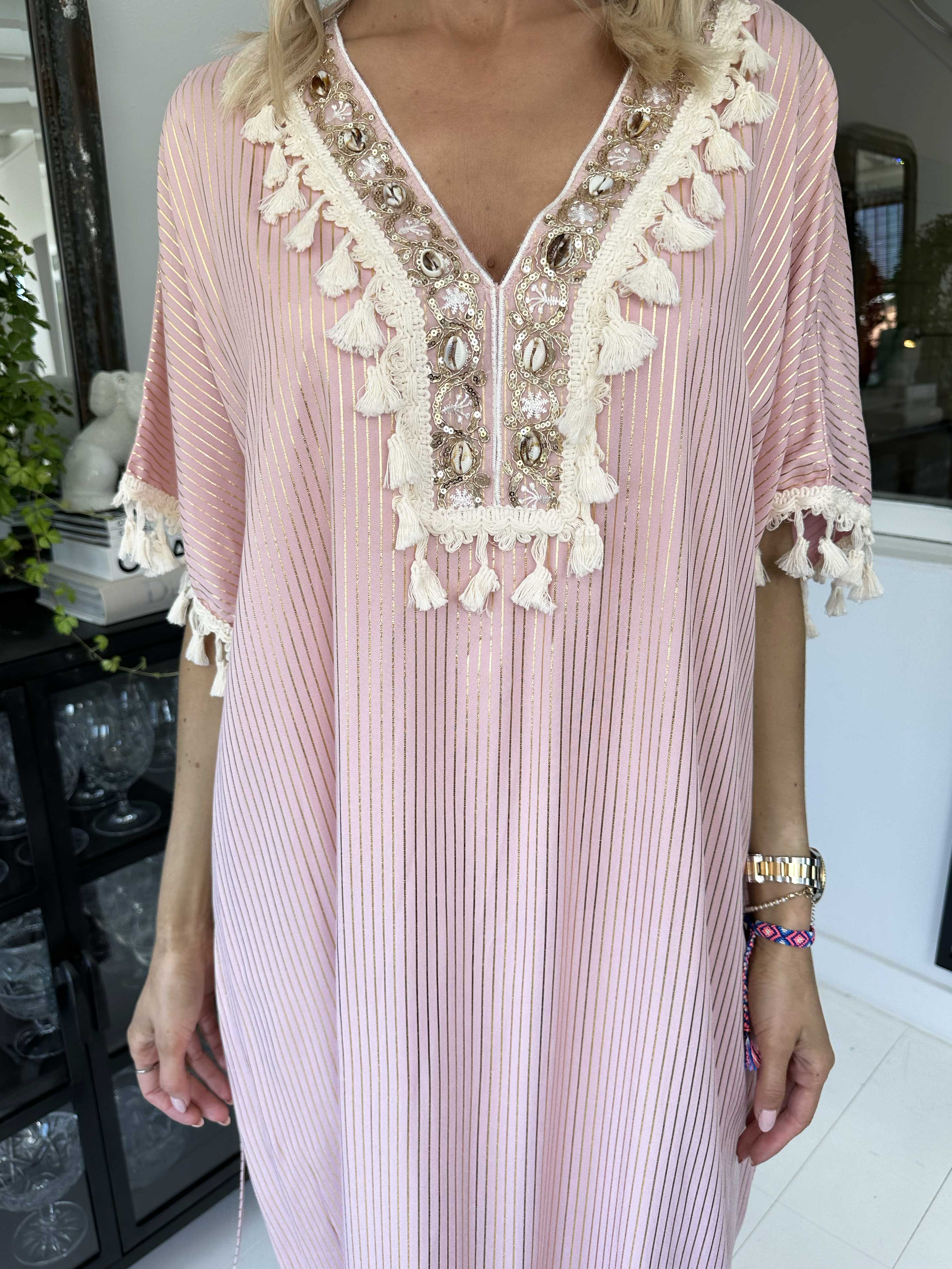 Dua Stripe - Lång tunikaklänning med söta broderade detaljer - Rose