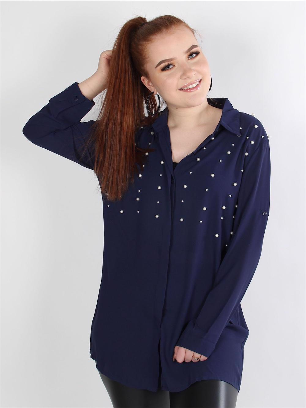 Elena - Svart chiffongskjorta med pärlor