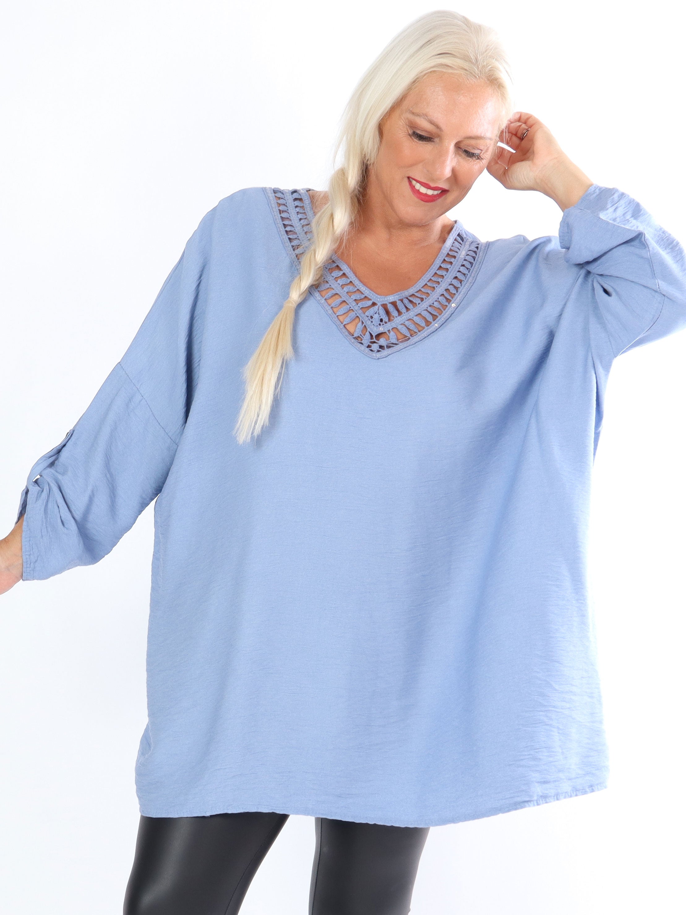 Elina - Plus size tunika med paljetter och broderier