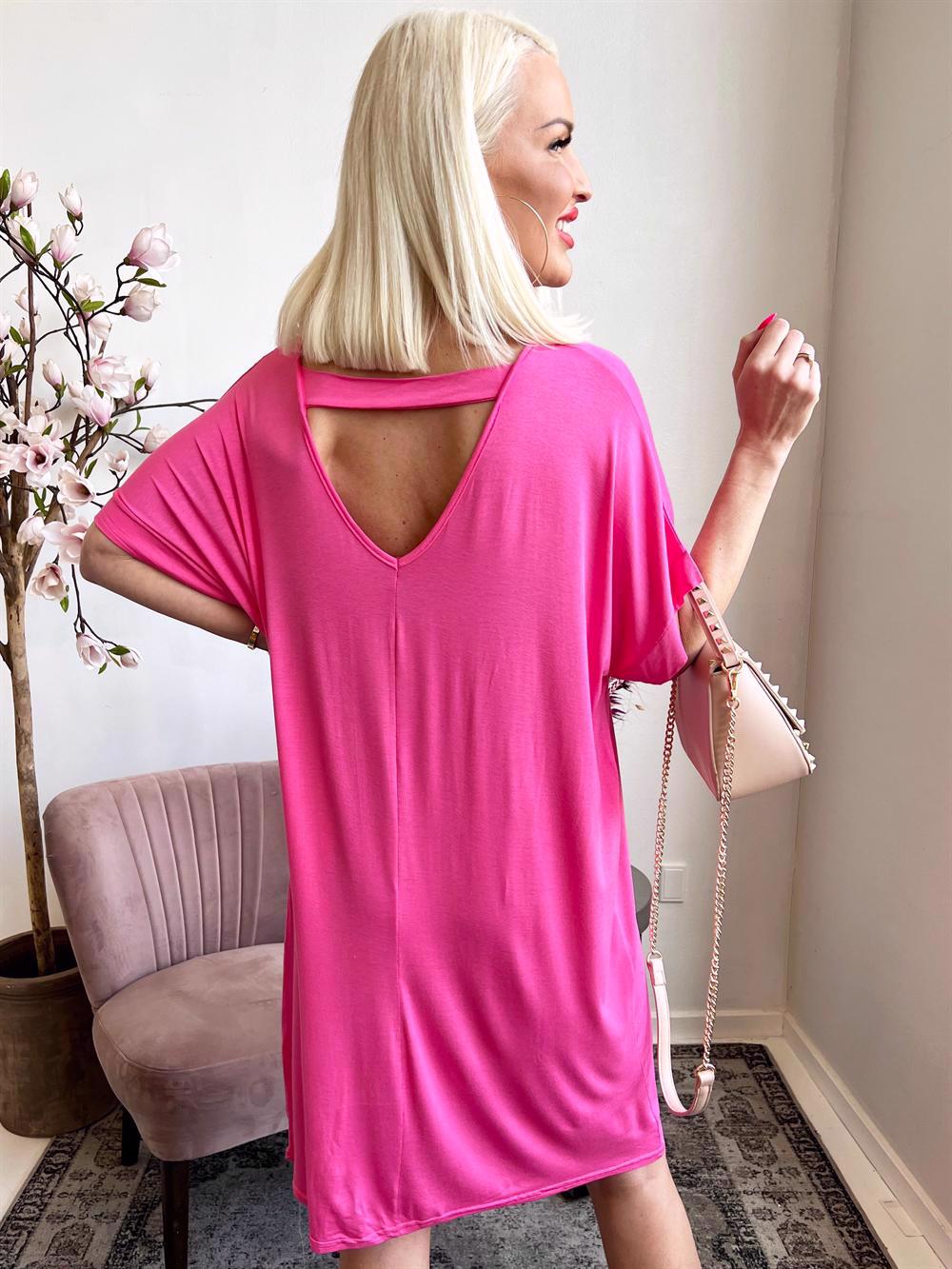 Ella Dress - Klänning med hål i ryggen