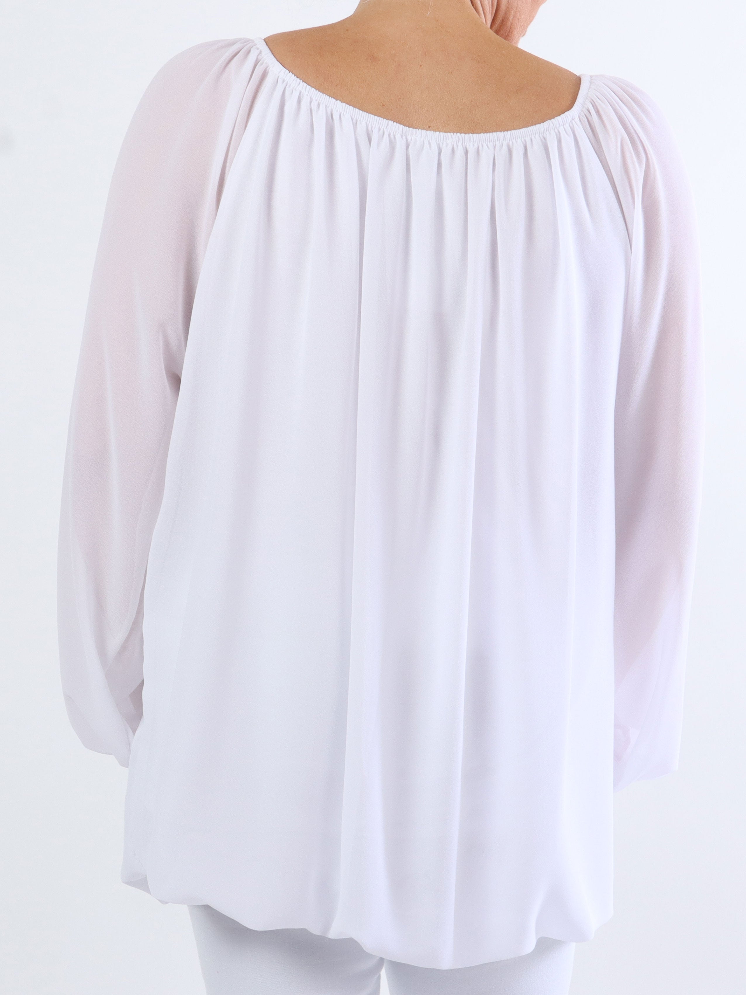 Ellen - Enkel plus size tunika med elastisk halsringning - White