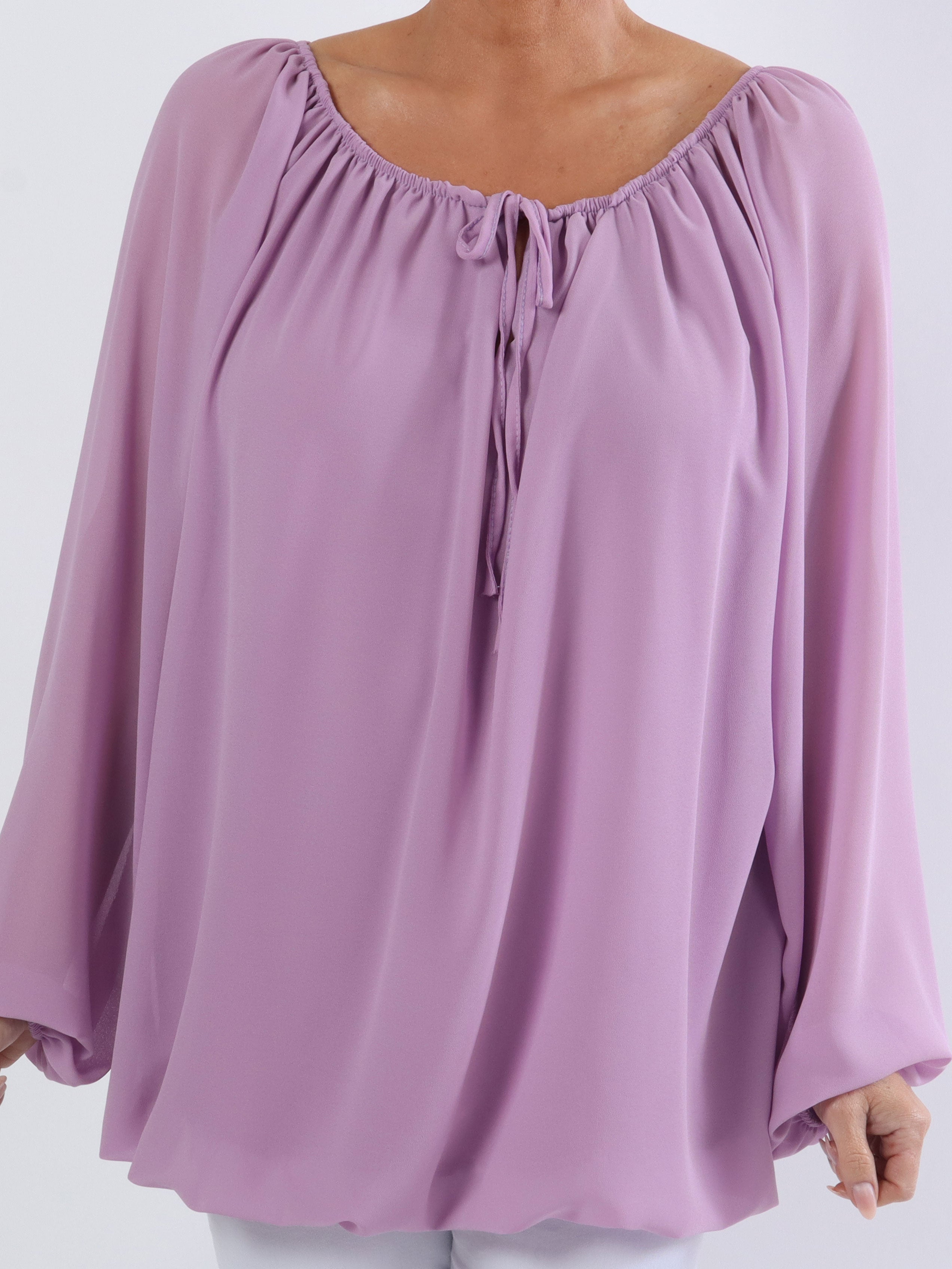 Ellen - Enkel plus size tunika med elastisk halsringning - Lavender