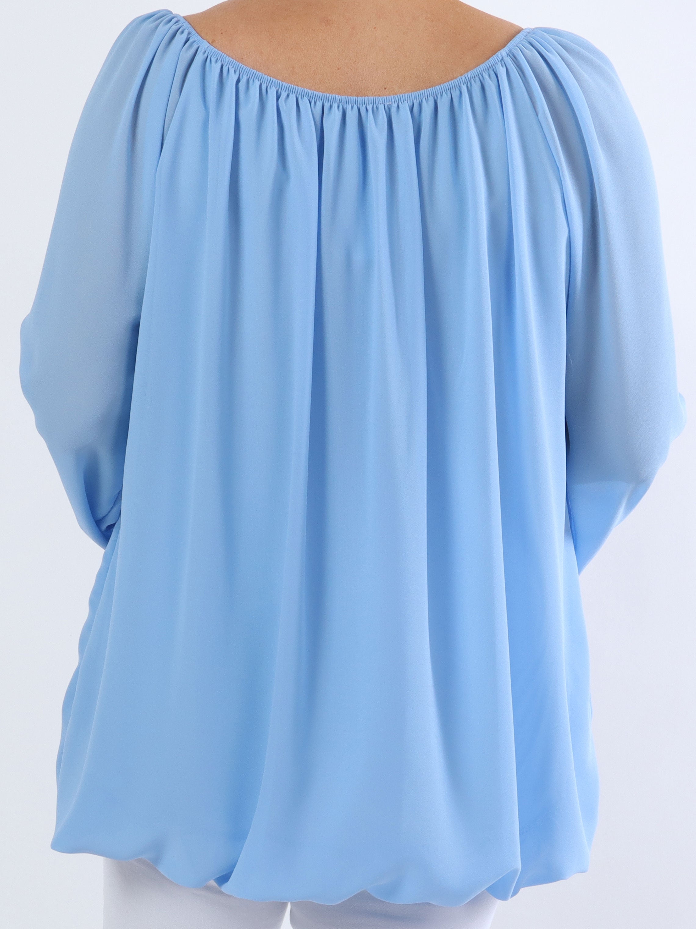 Ellen - Enkel plus size tunika med elastisk halsringning