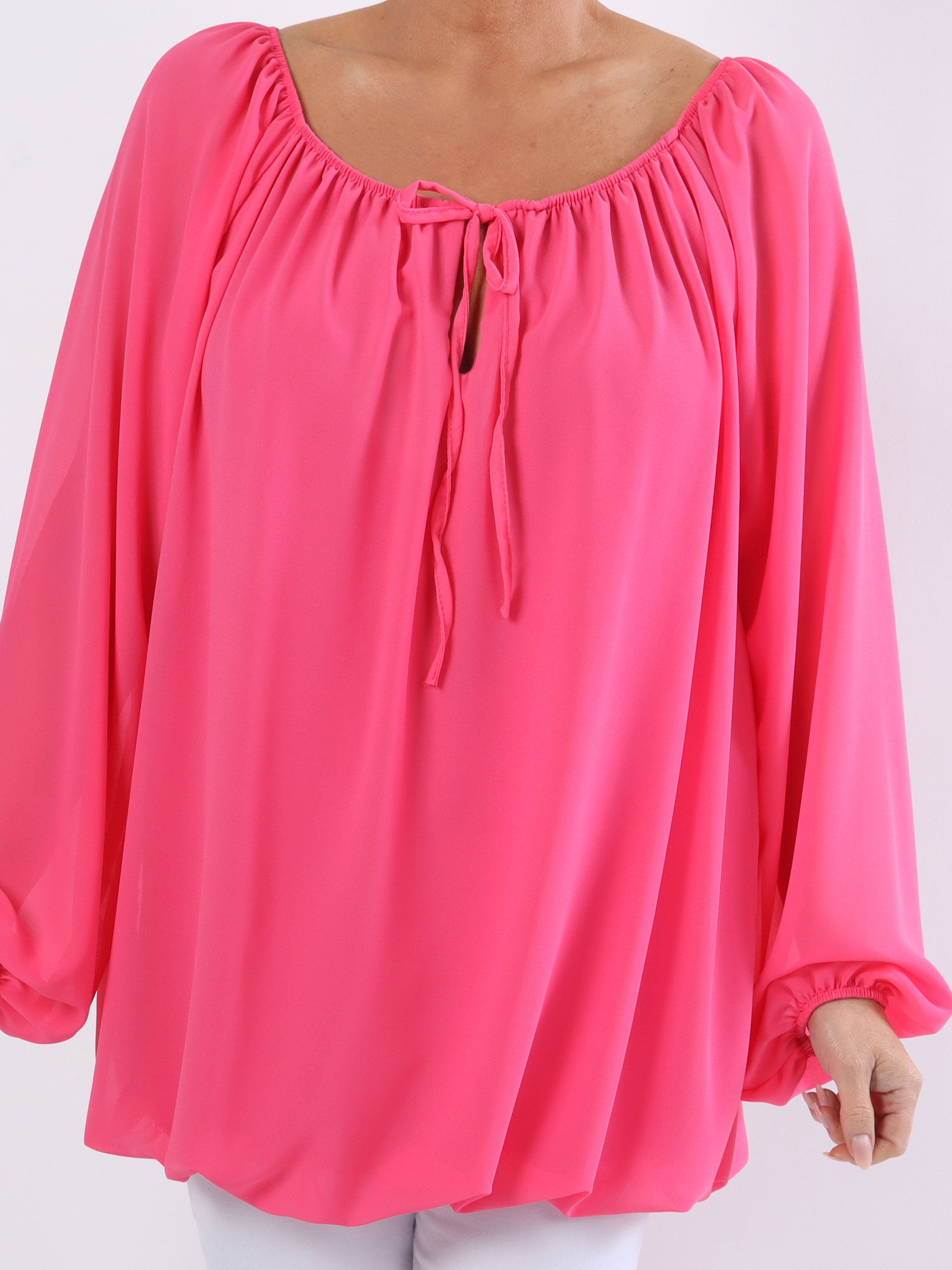 Ellen - Enkel plus size tunika med elastisk halsringning