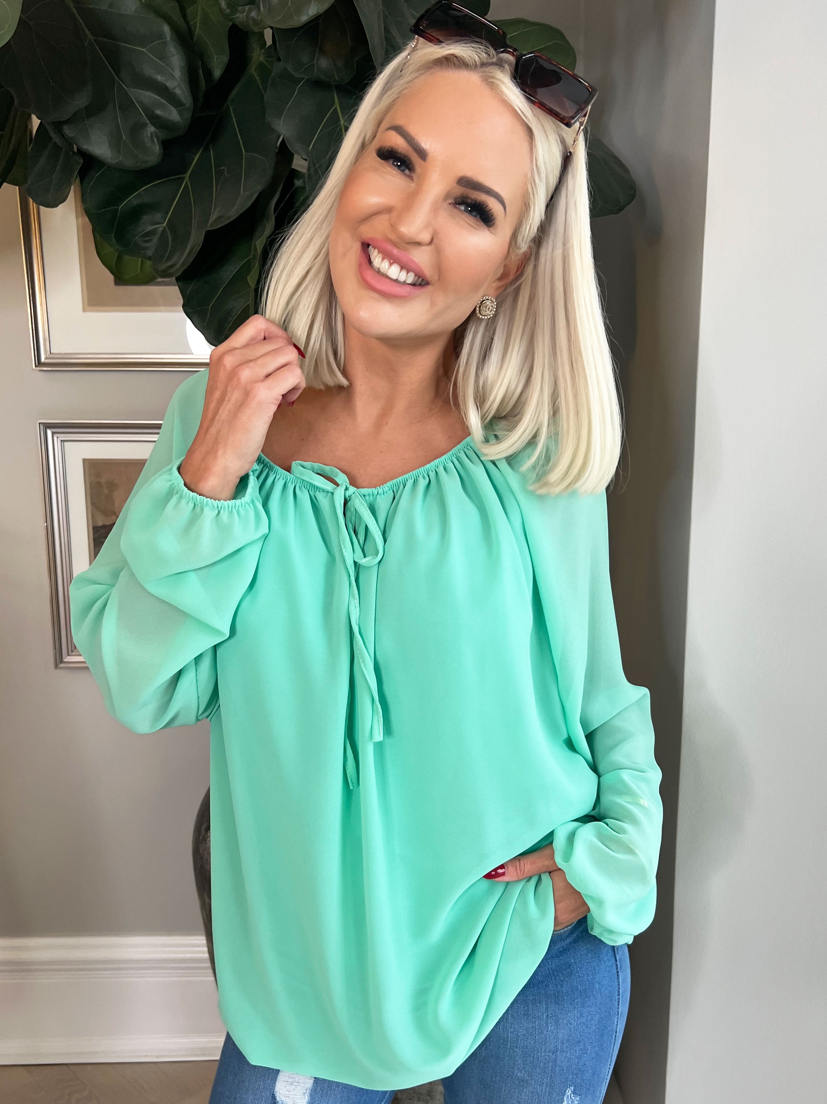 Ellen - Enkel tunika med elastisk halsringning