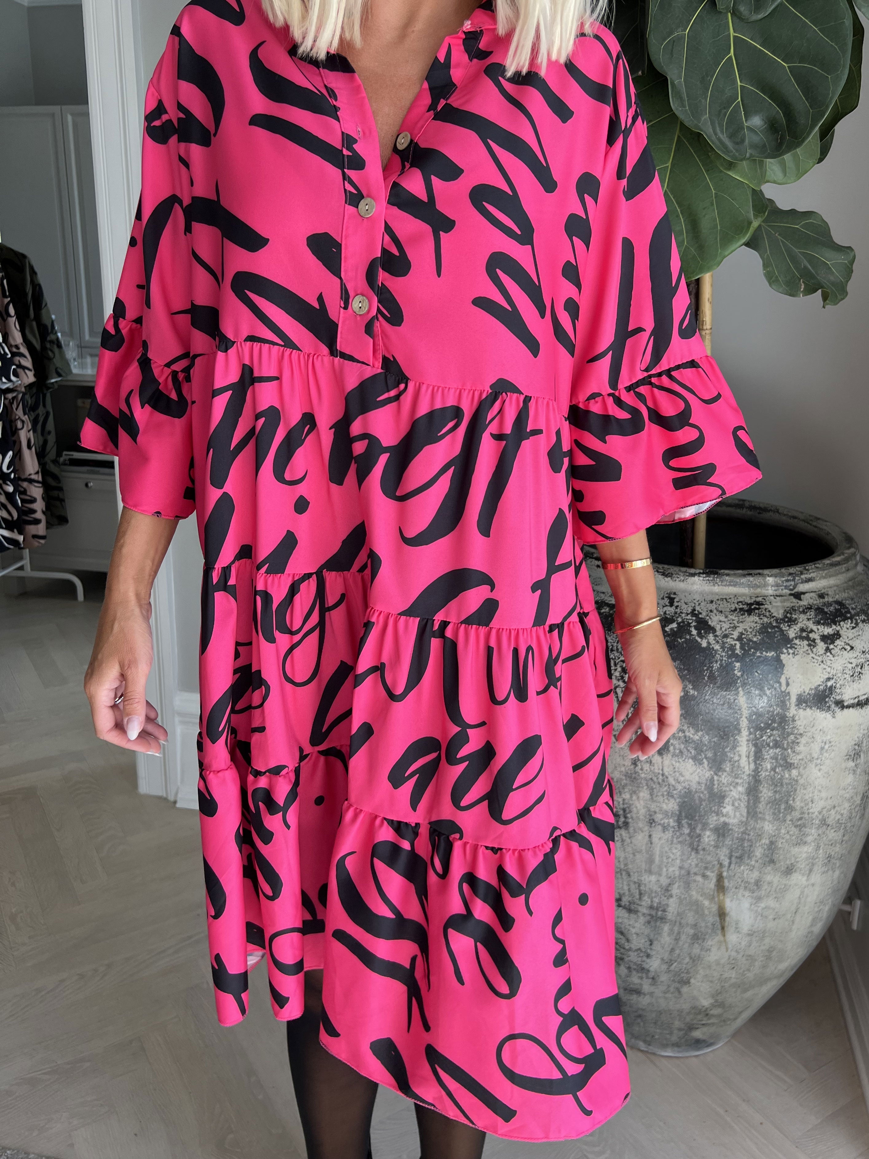 Elmis - Söt klänning med text - Army