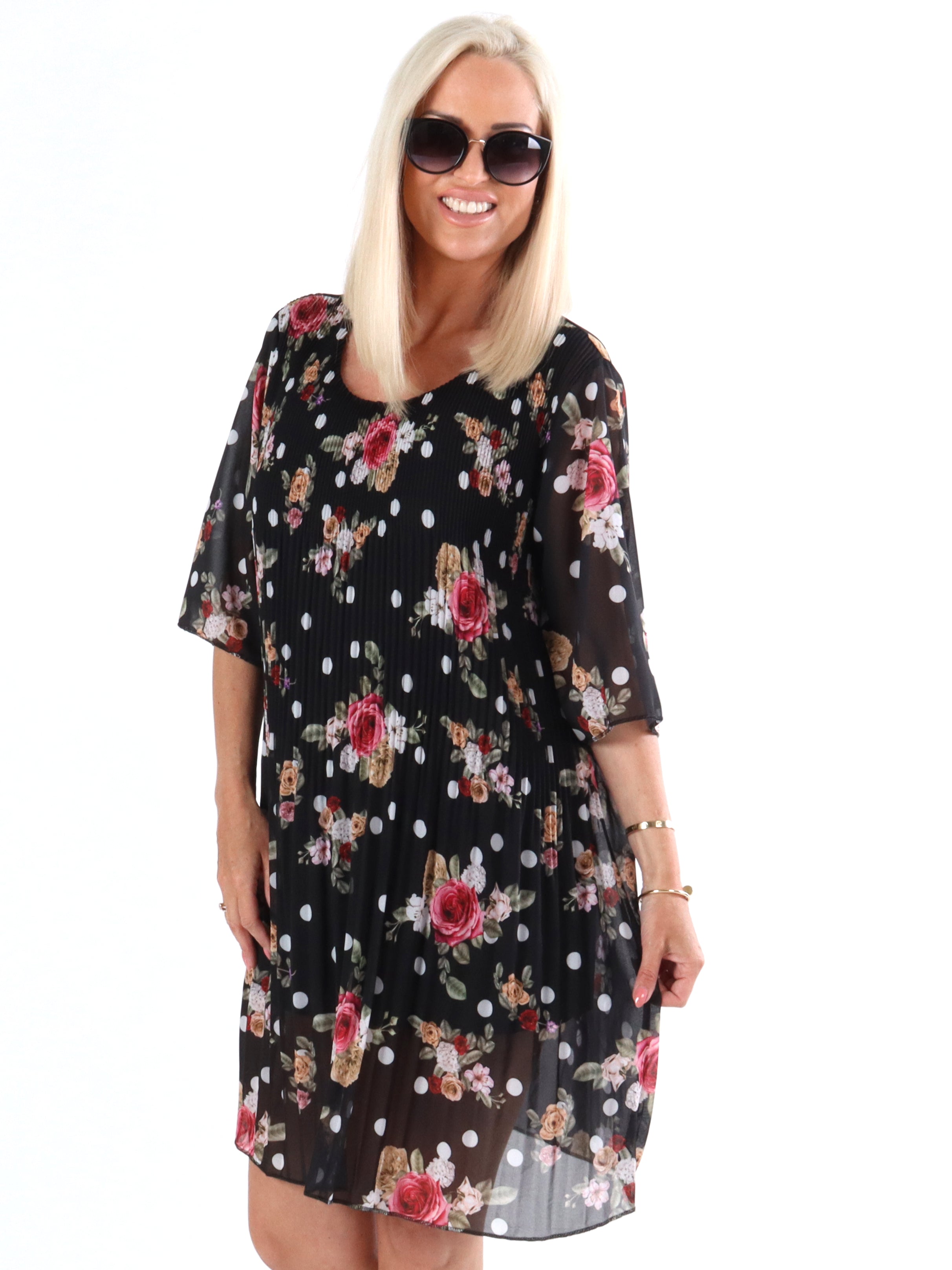 Emmy - Klänning i plisserad chiffong