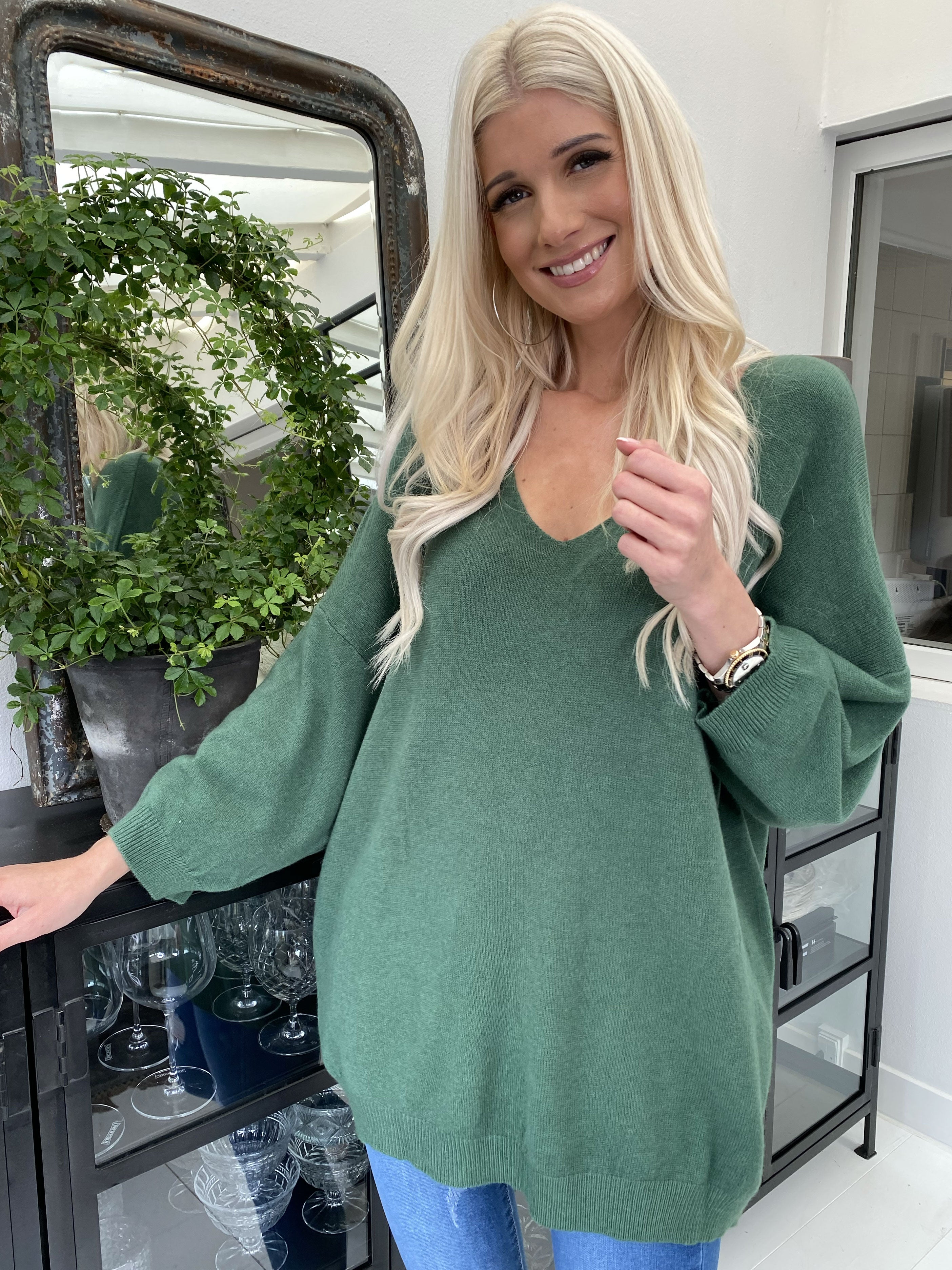 Esther - Stickad i överdimensionerad look - Grey