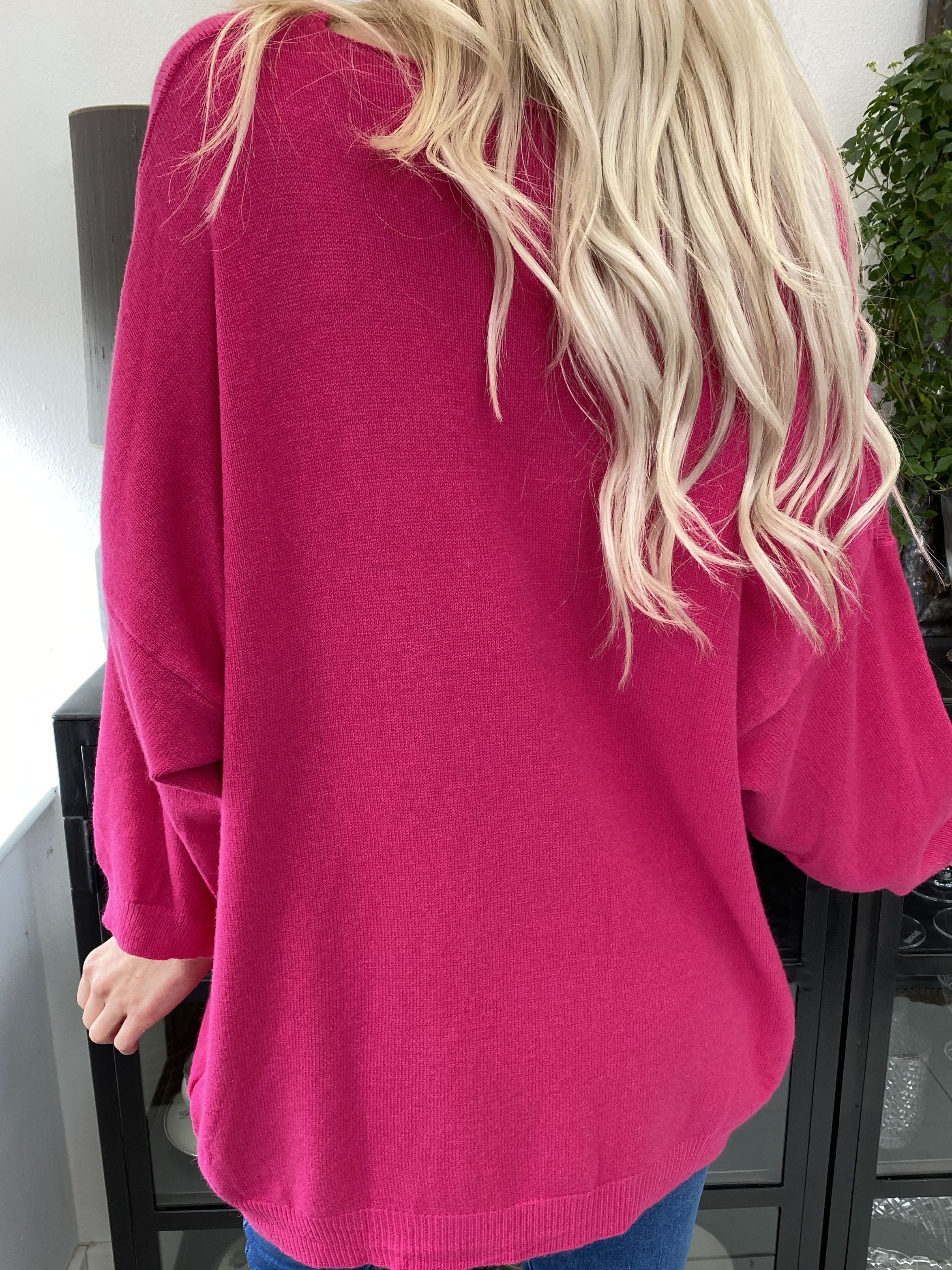 Esther - Stickad i överdimensionerad look