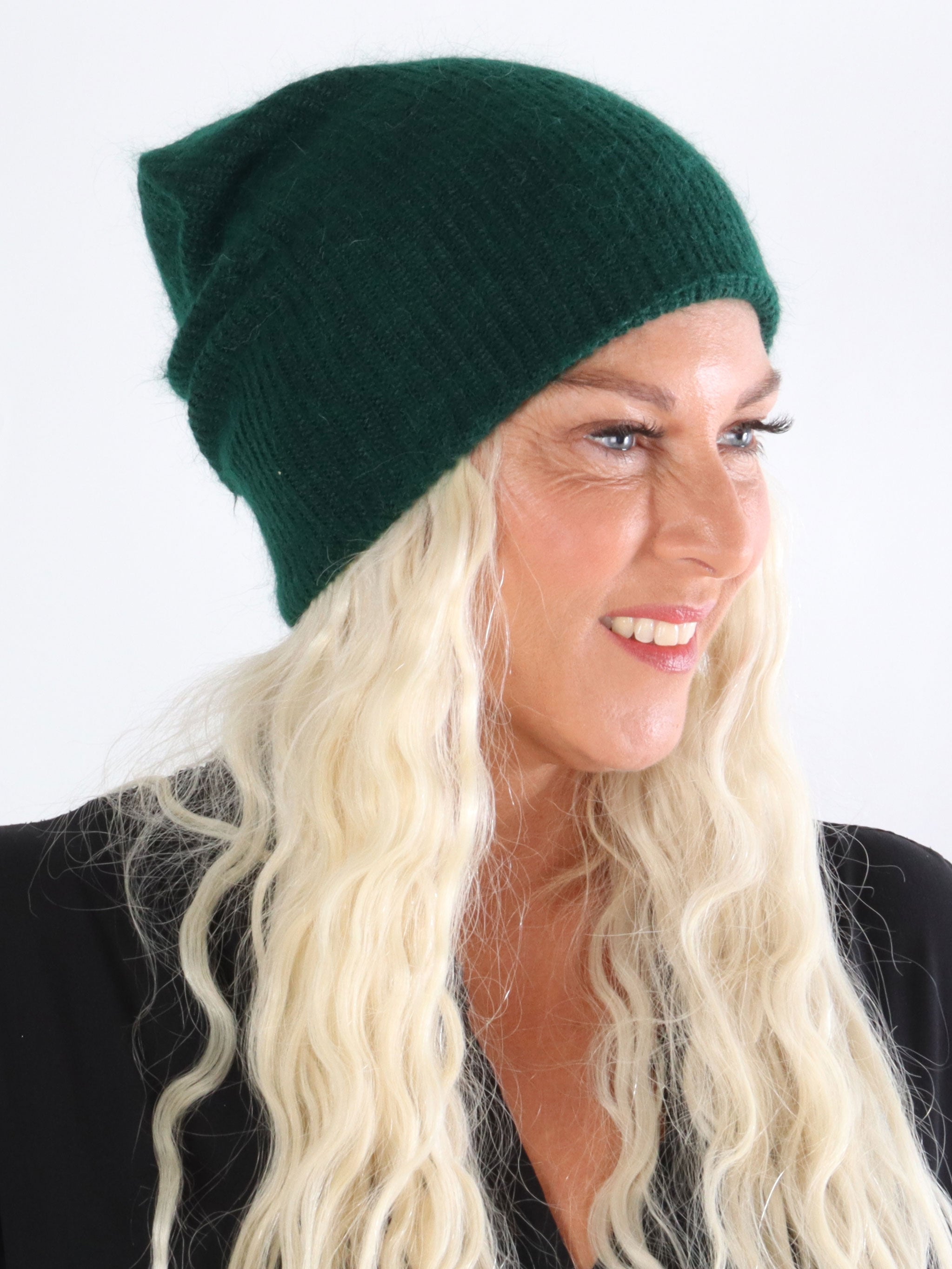 Evelina - Beige mjuk hatt