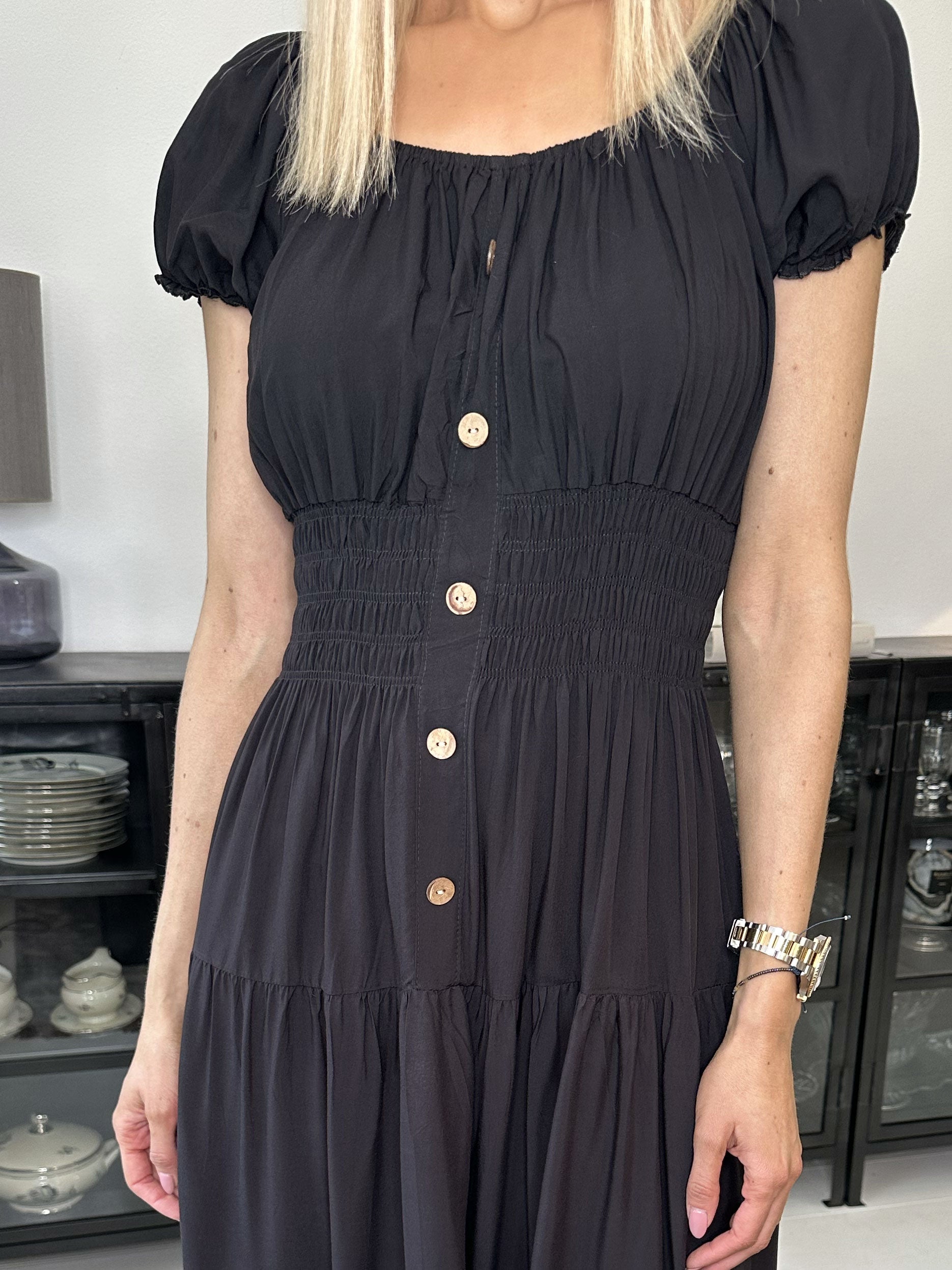 Finalia Plain - Lång söt klänning med puffade ärmar och elastisk midja