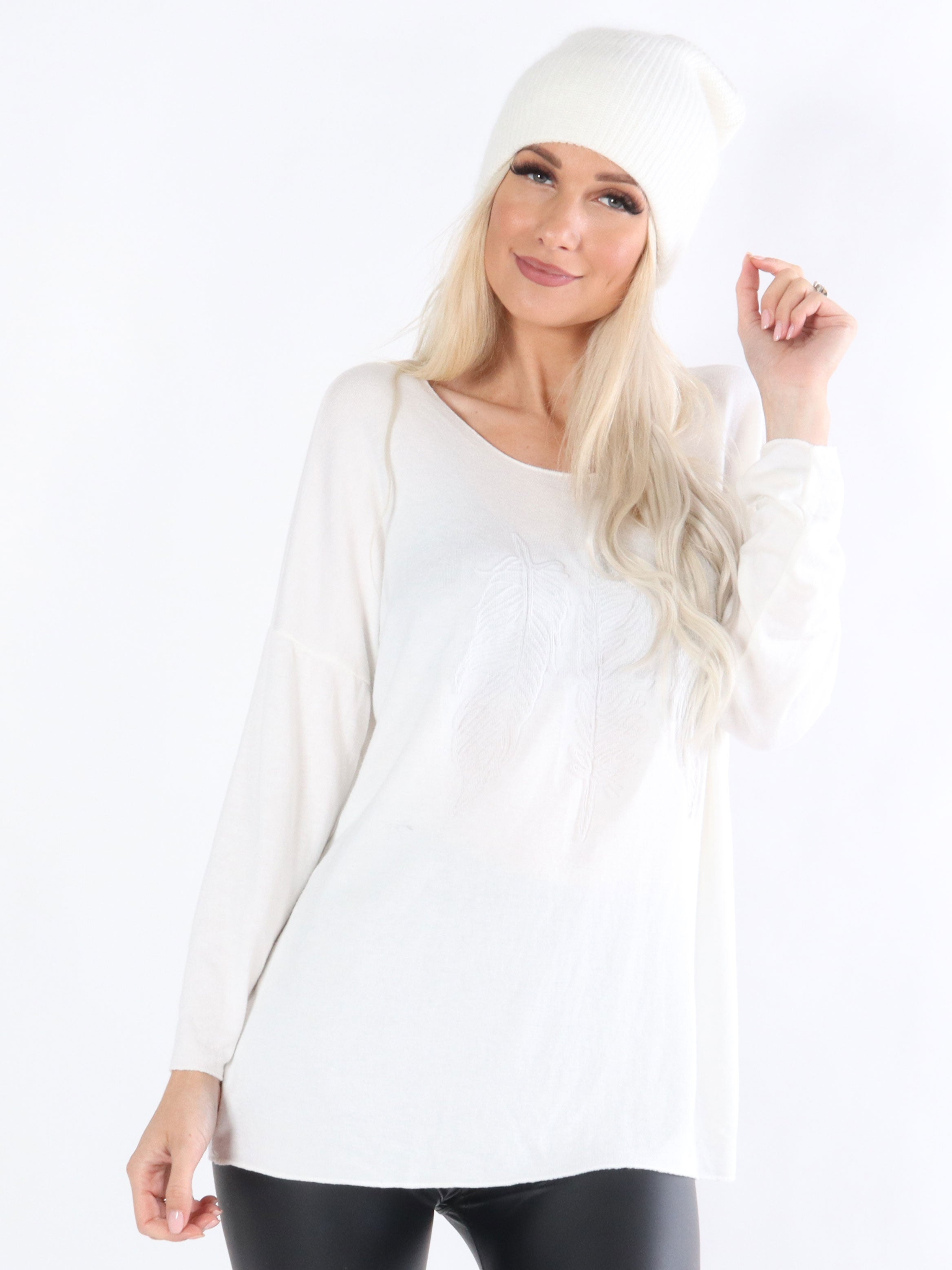 Fiona - Mjuk stickad blus med fjädermotiv