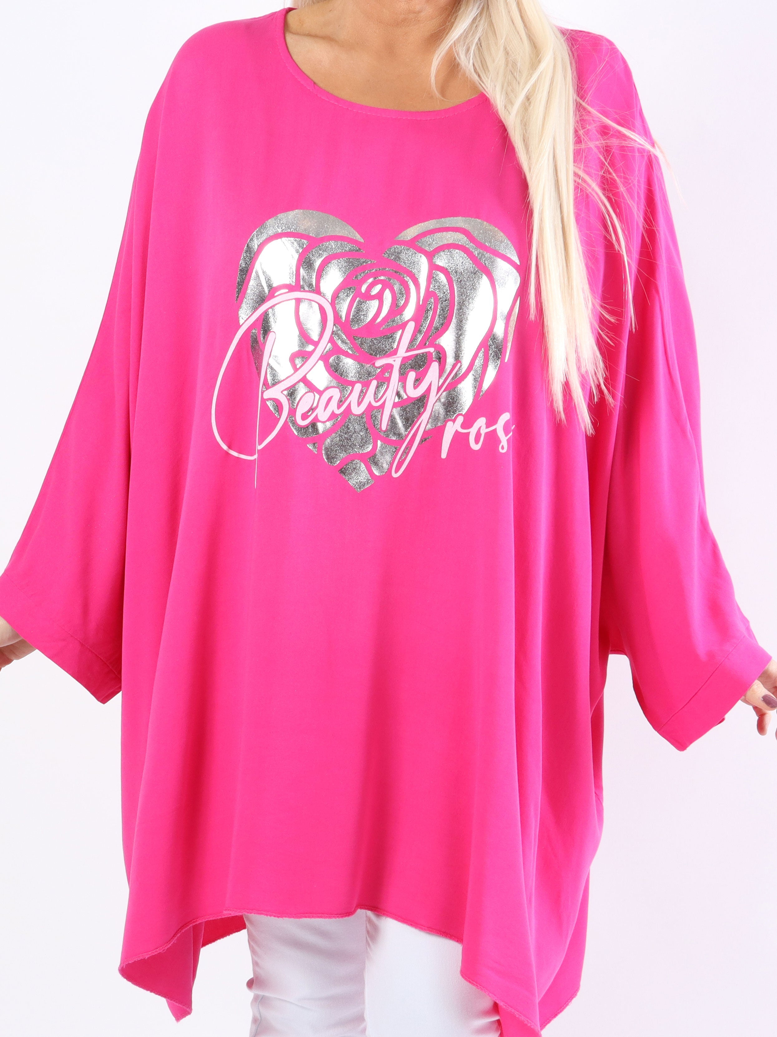 Flavia - Plus size t-shirt med silvertryck och fladdermusärmar