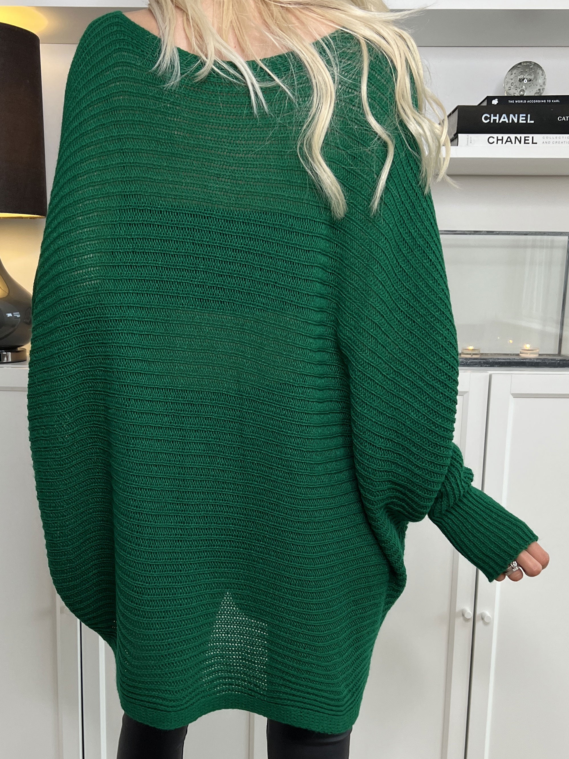 Gabbi - Oversized stickat med fladdermusärmar