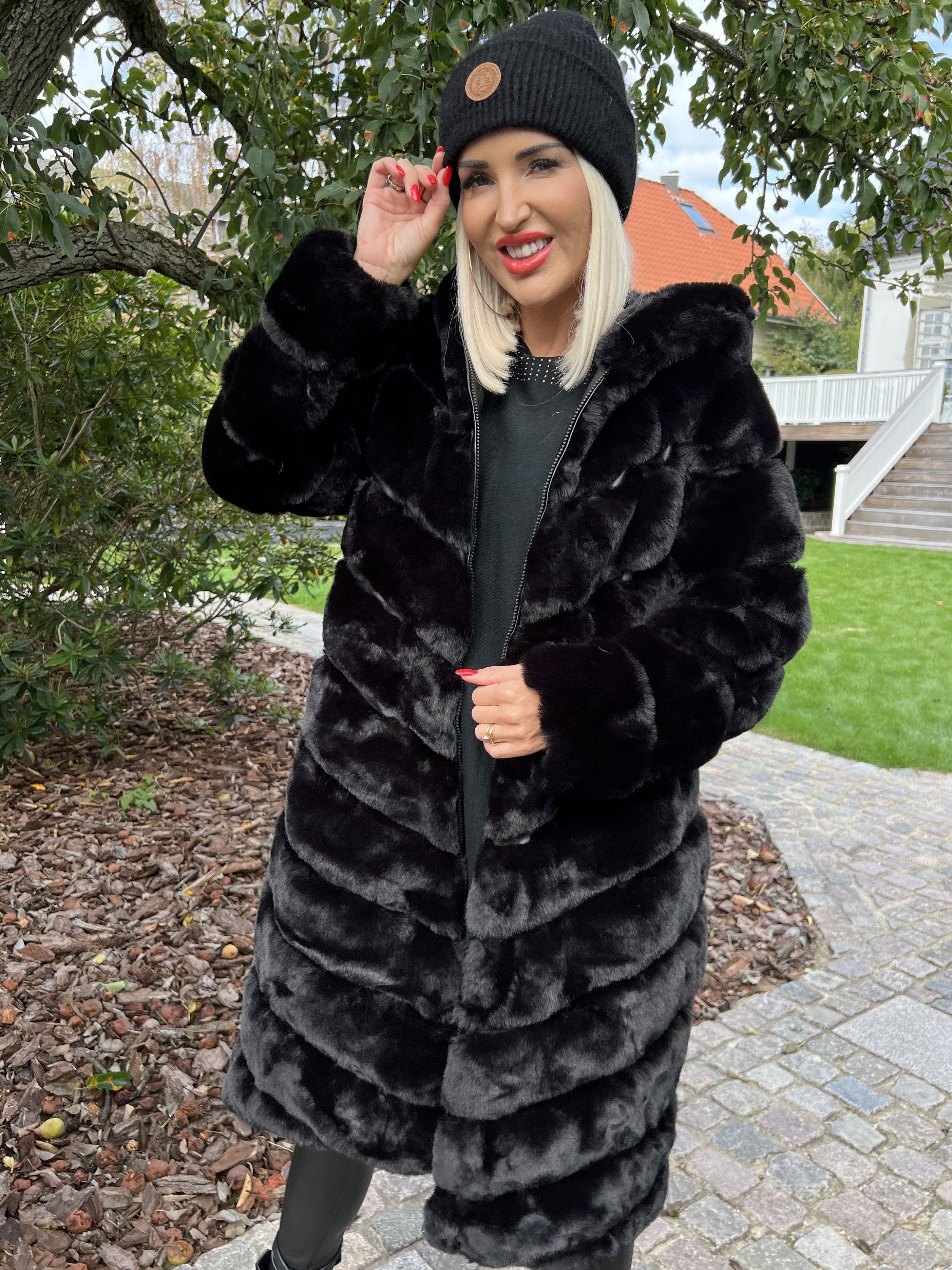 Haley - Snygg päls med huva i falsk päls