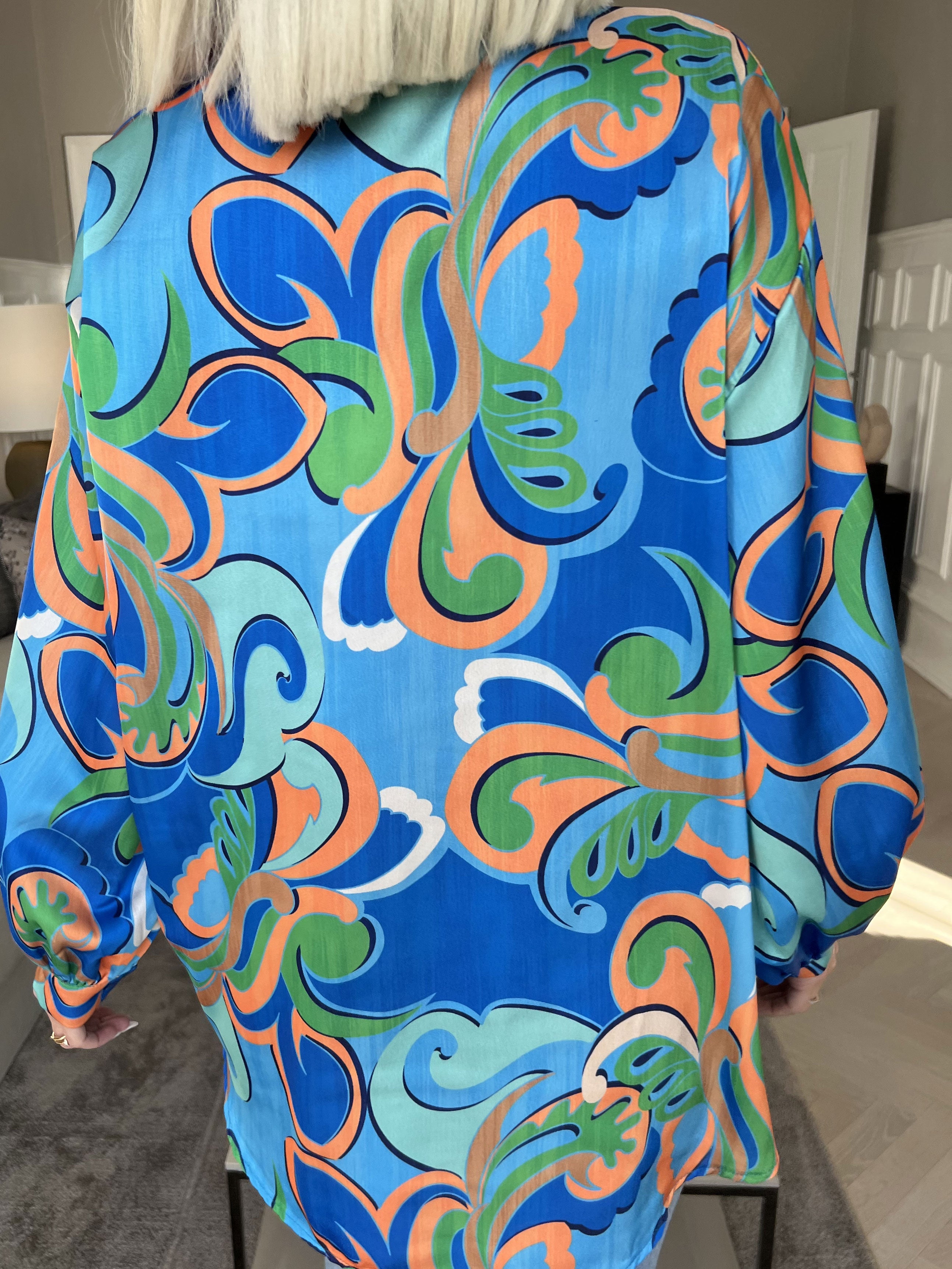 Happy - Flerfärgad skjorta i sidenlook