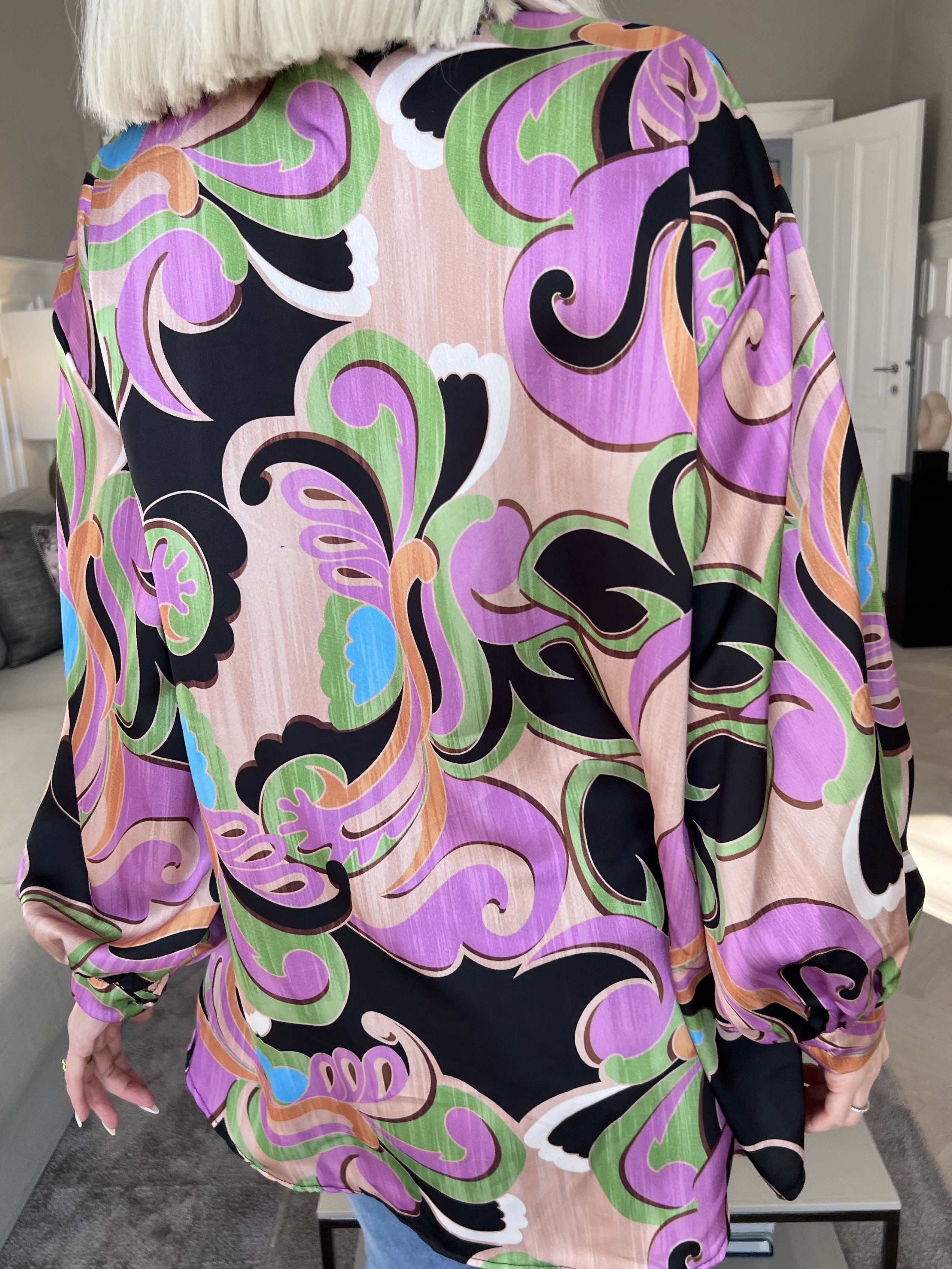 Happy - Flerfärgad skjorta i sidenlook