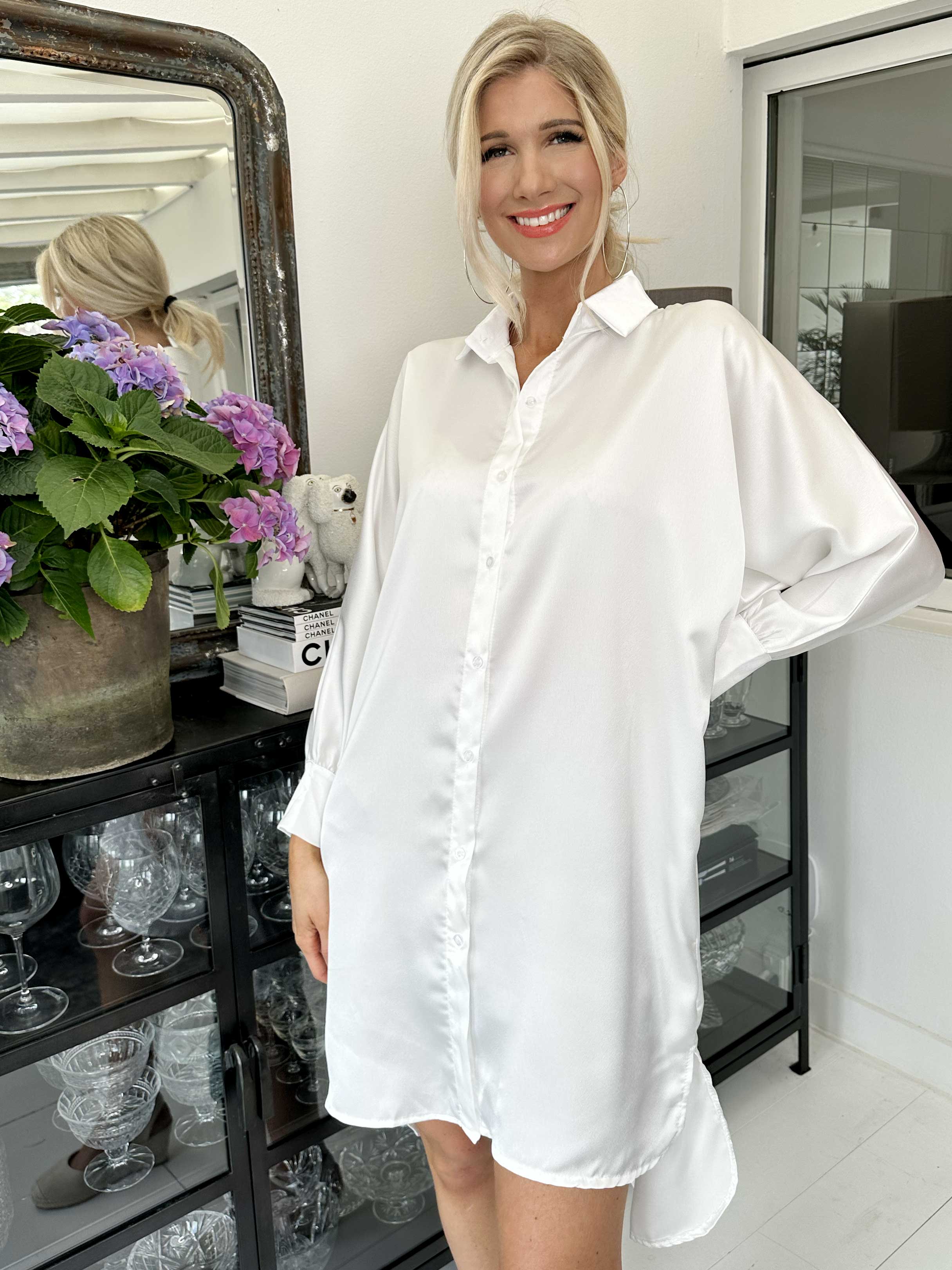 Hassel - Fin skjortklänning i sidenlook - White