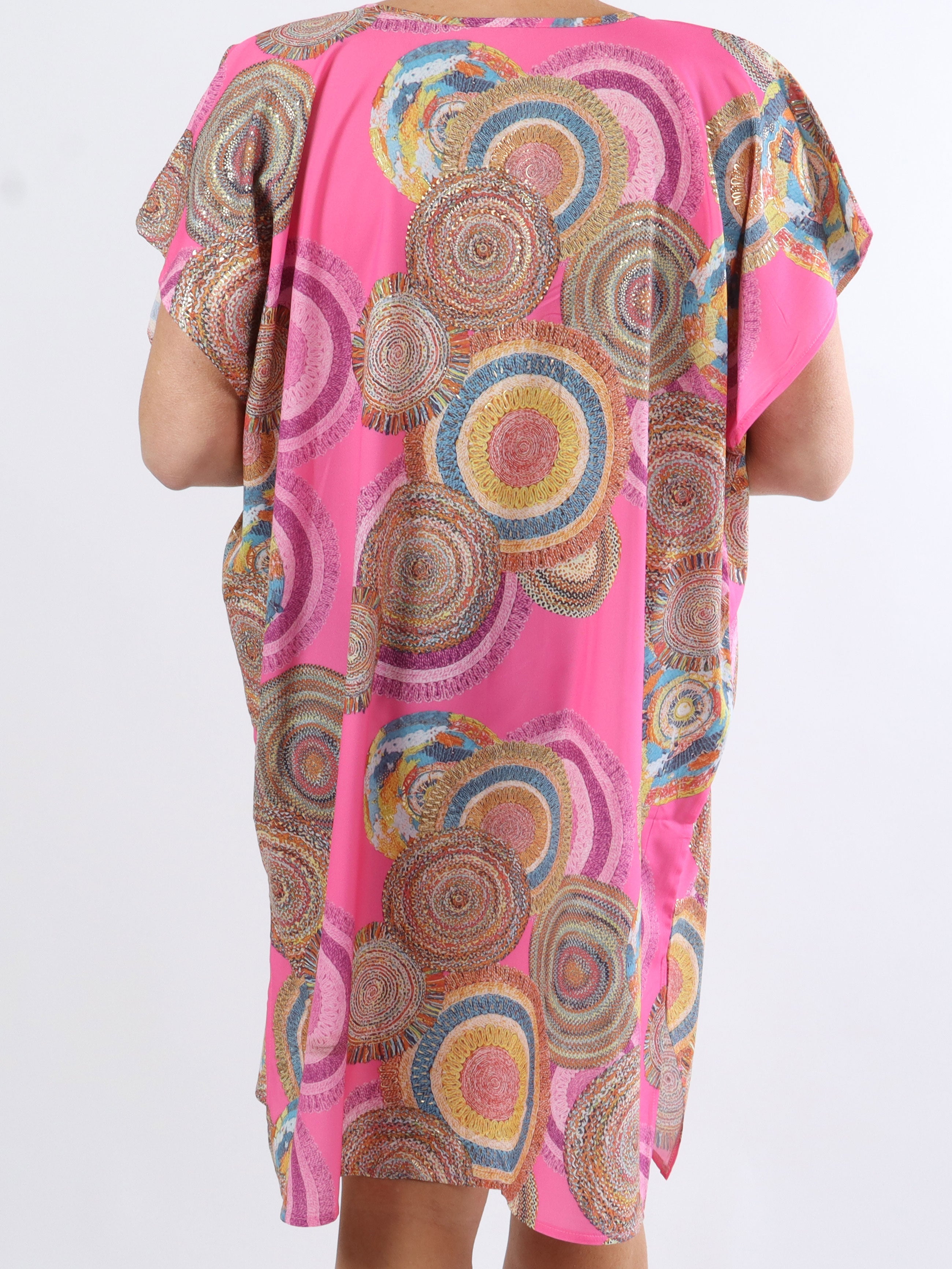 Helena - Lätt och luftig plus size klänning i siden