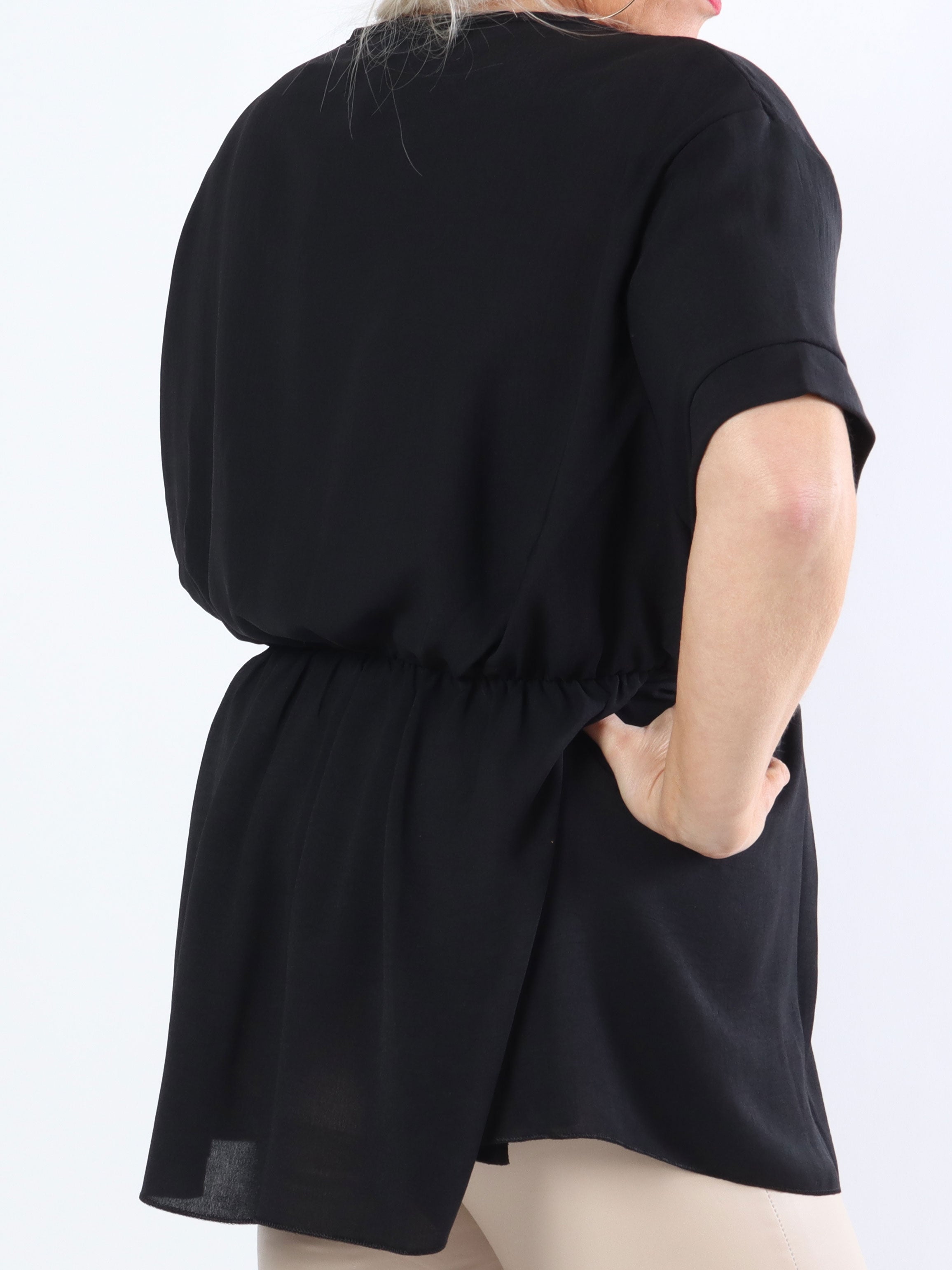 Hermina - Söt plus size blus med gummiband i midjan