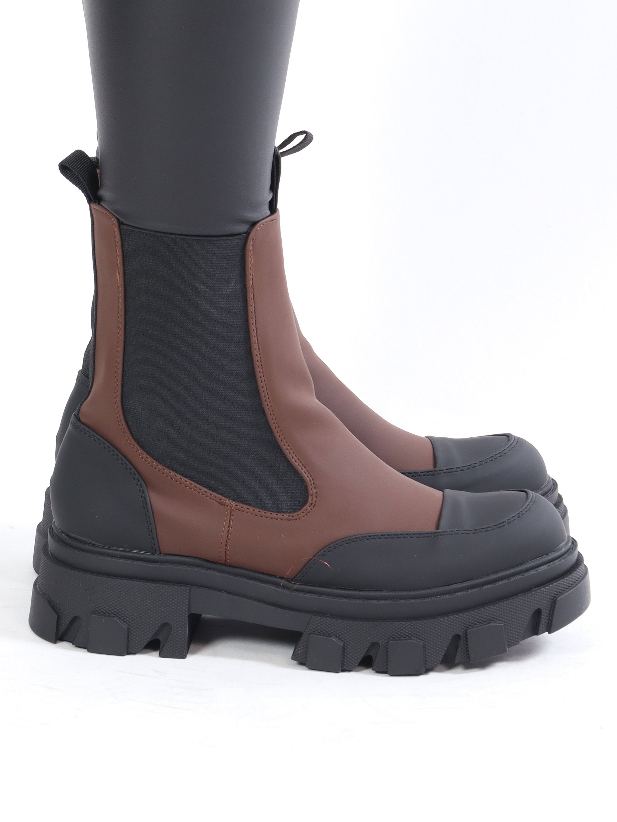 Chicago - Cool chunky biker boots