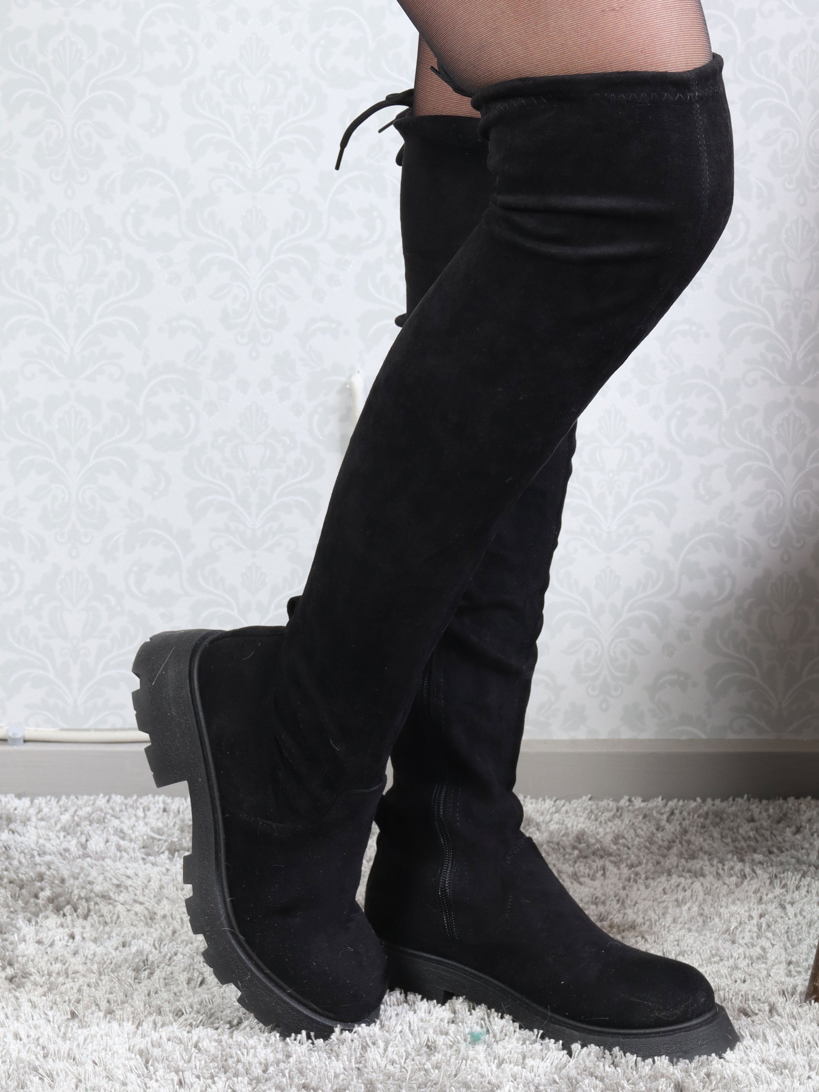 Nicka - Overknee stövlar i mockalook