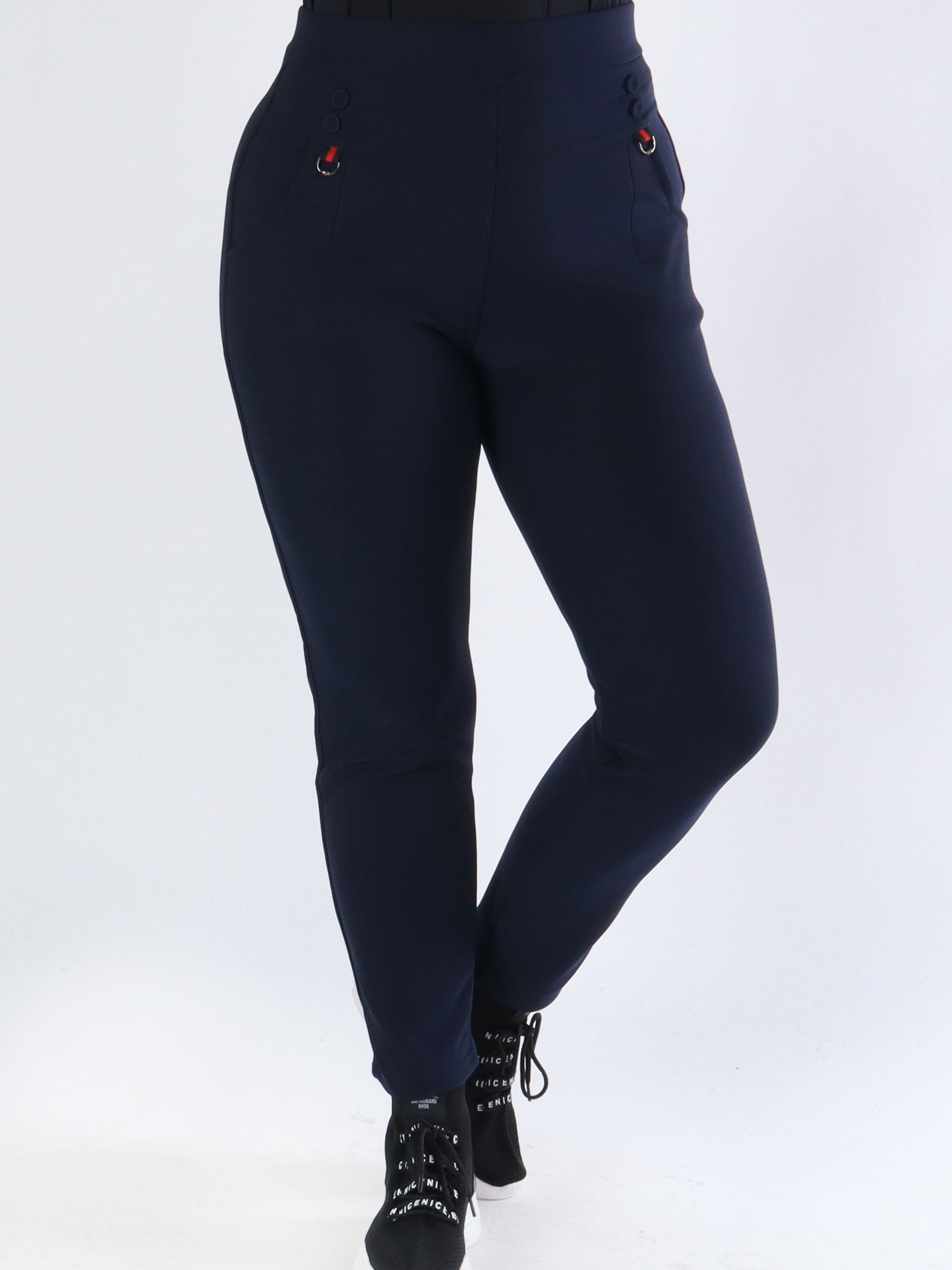 Adira - Byxor i elastiskt tyg