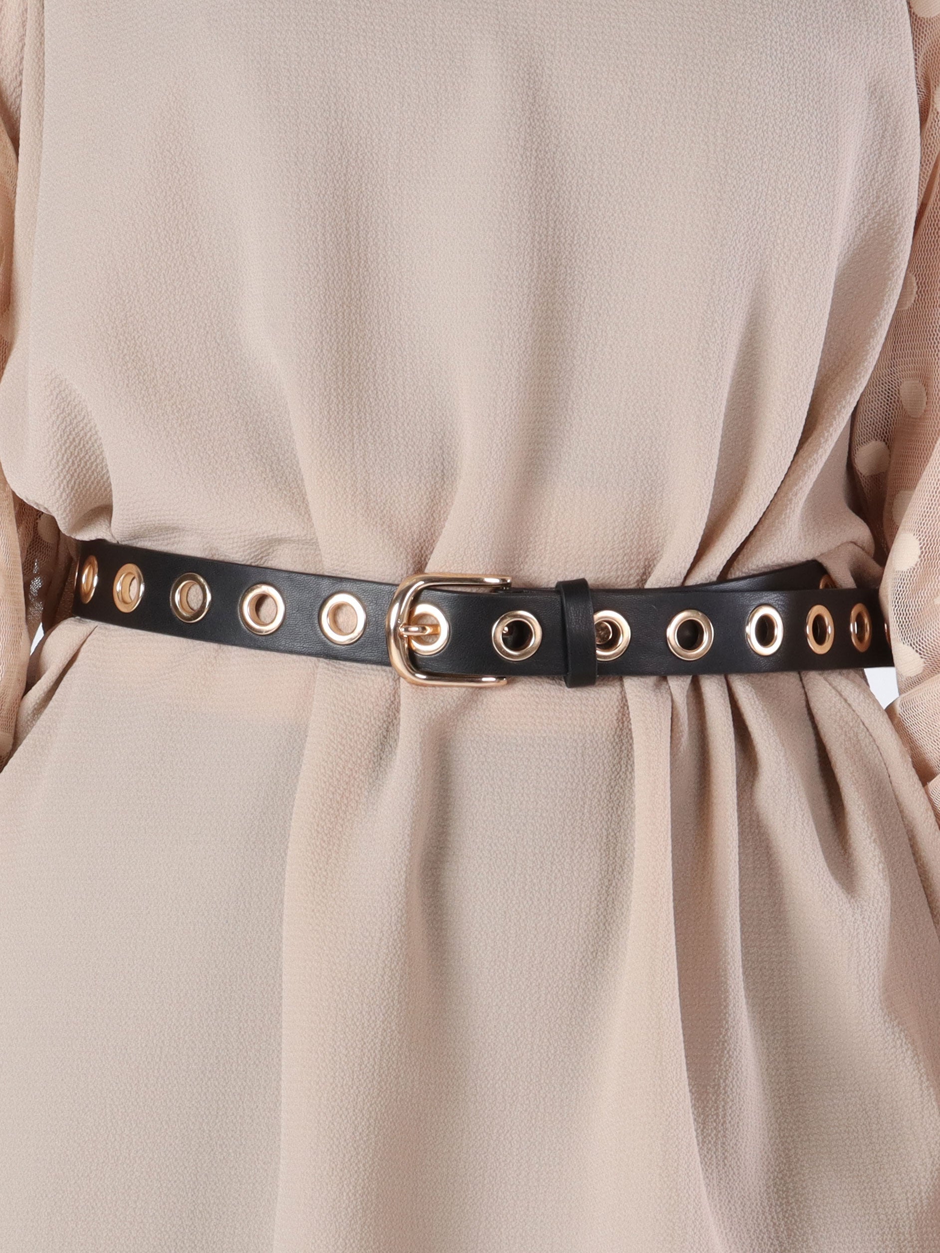 Jamila - Svart bälte med gulddetaljer och spänne