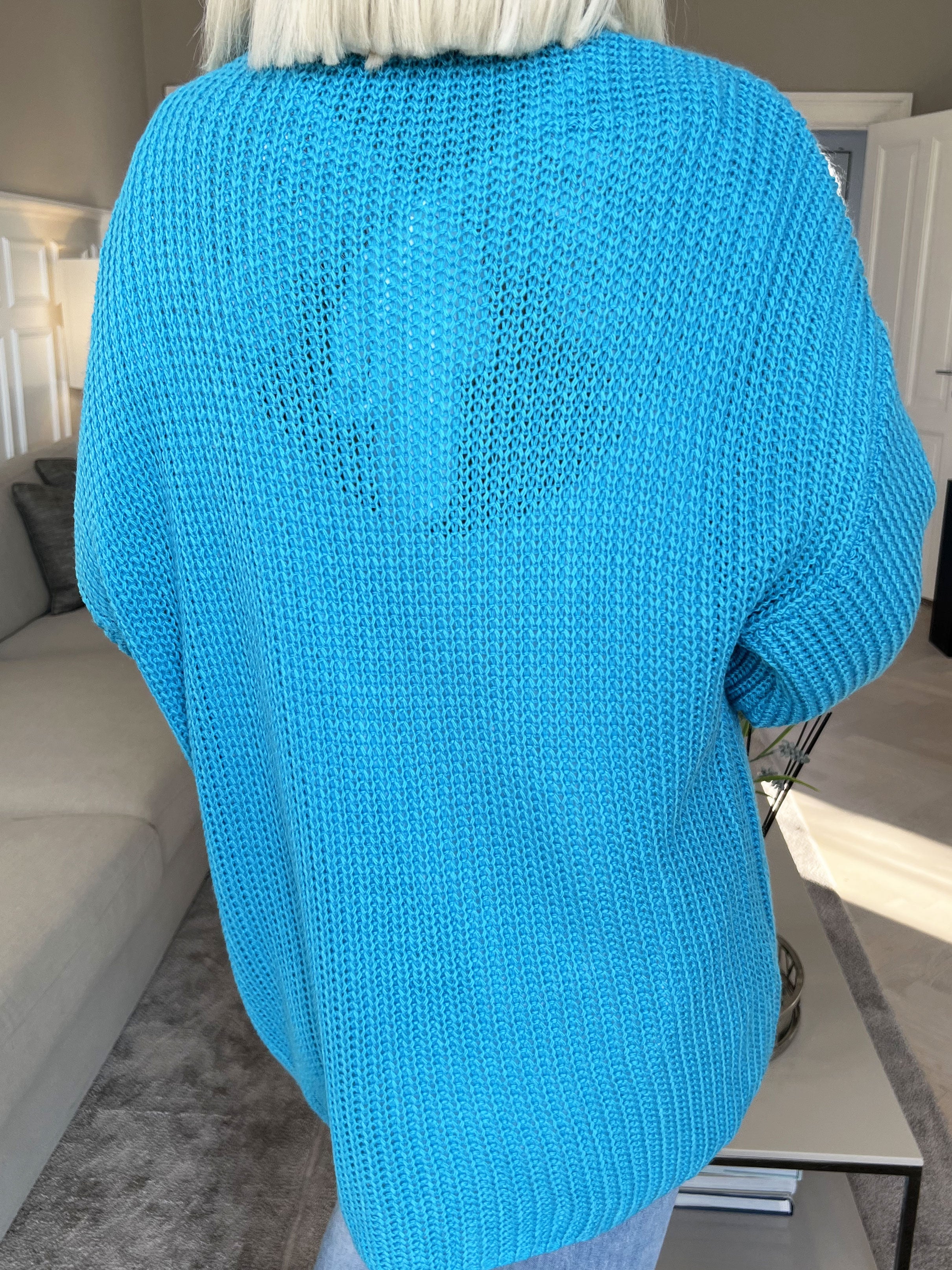 Sally Short - Söt stickad kofta med ballongärmar