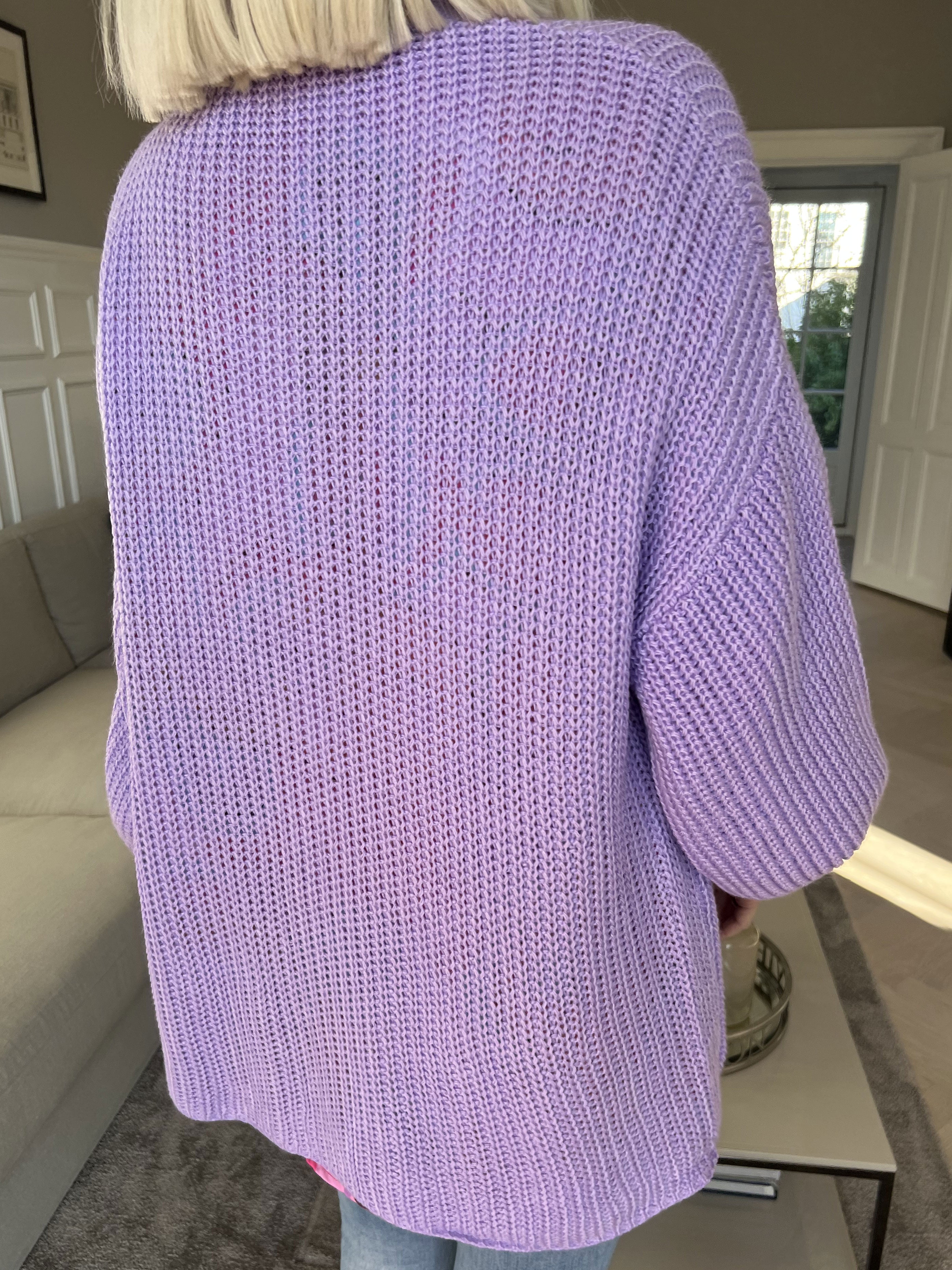 Sally Short - Söt stickad kofta med ballongärmar