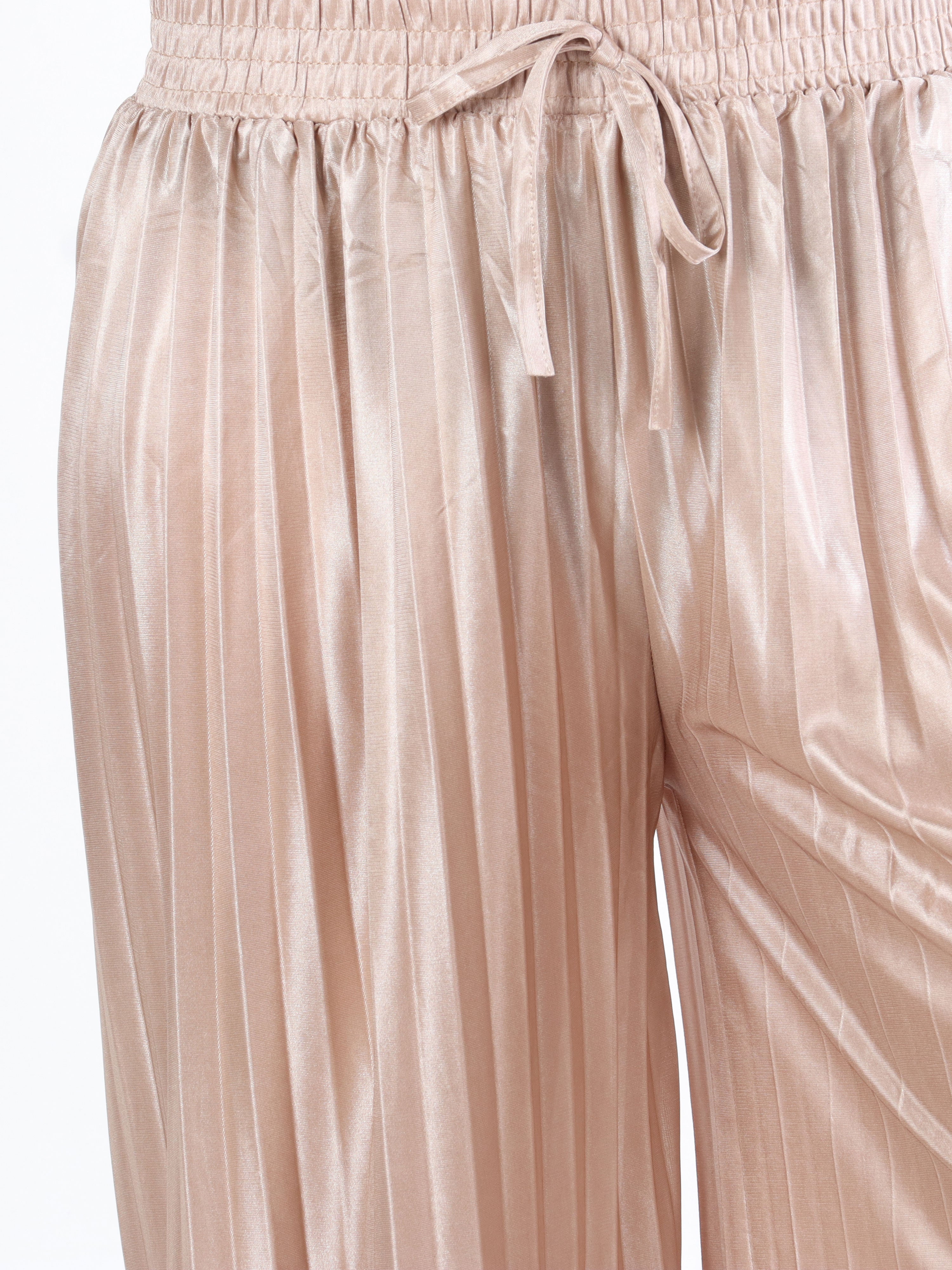 Callie - Enkla plisserade byxor i glänsande tyg